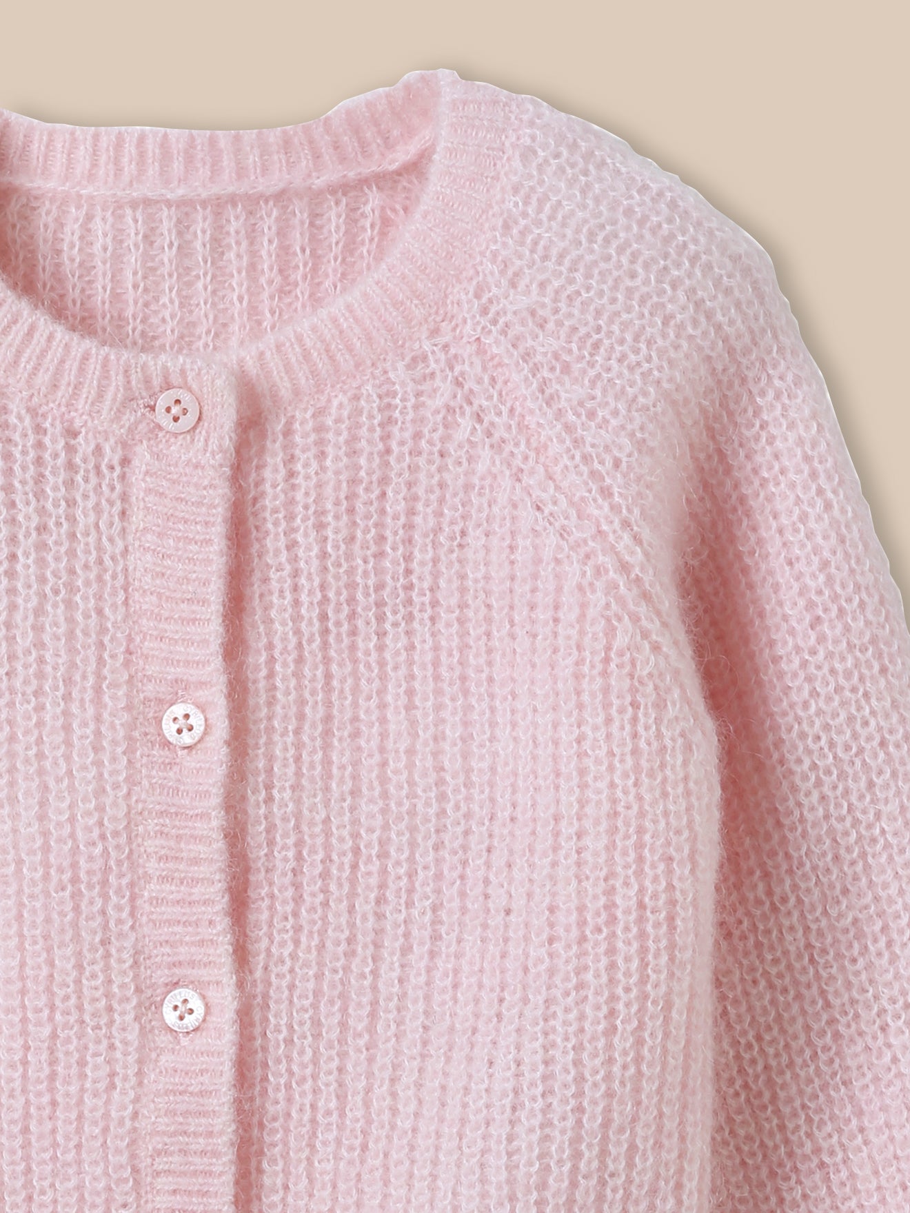 Babycardigan in pareltricot van mohair en wol