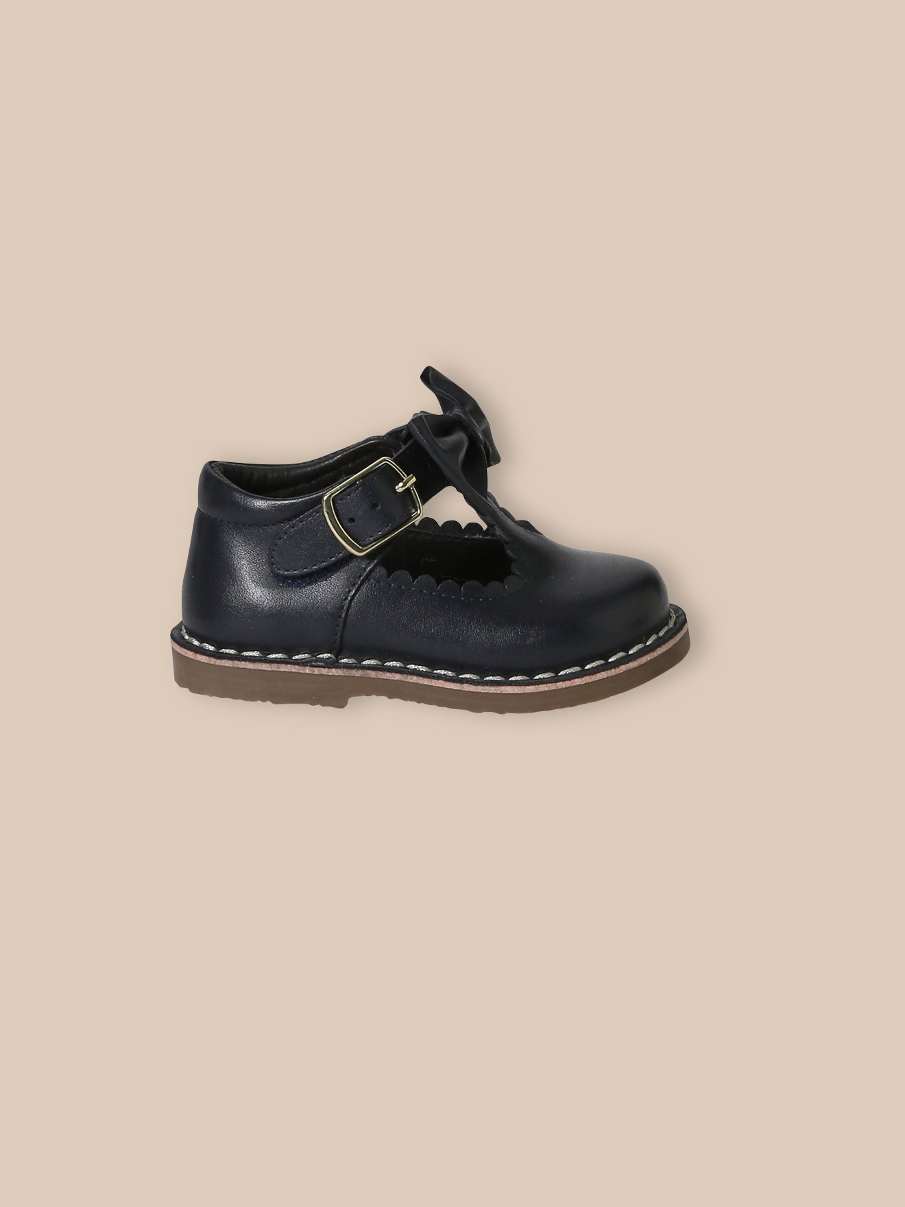 Babyschoenen in saloméstijl met strikje
