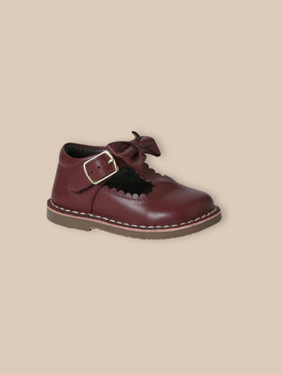 Babyschoenen in saloméstijl met strikje