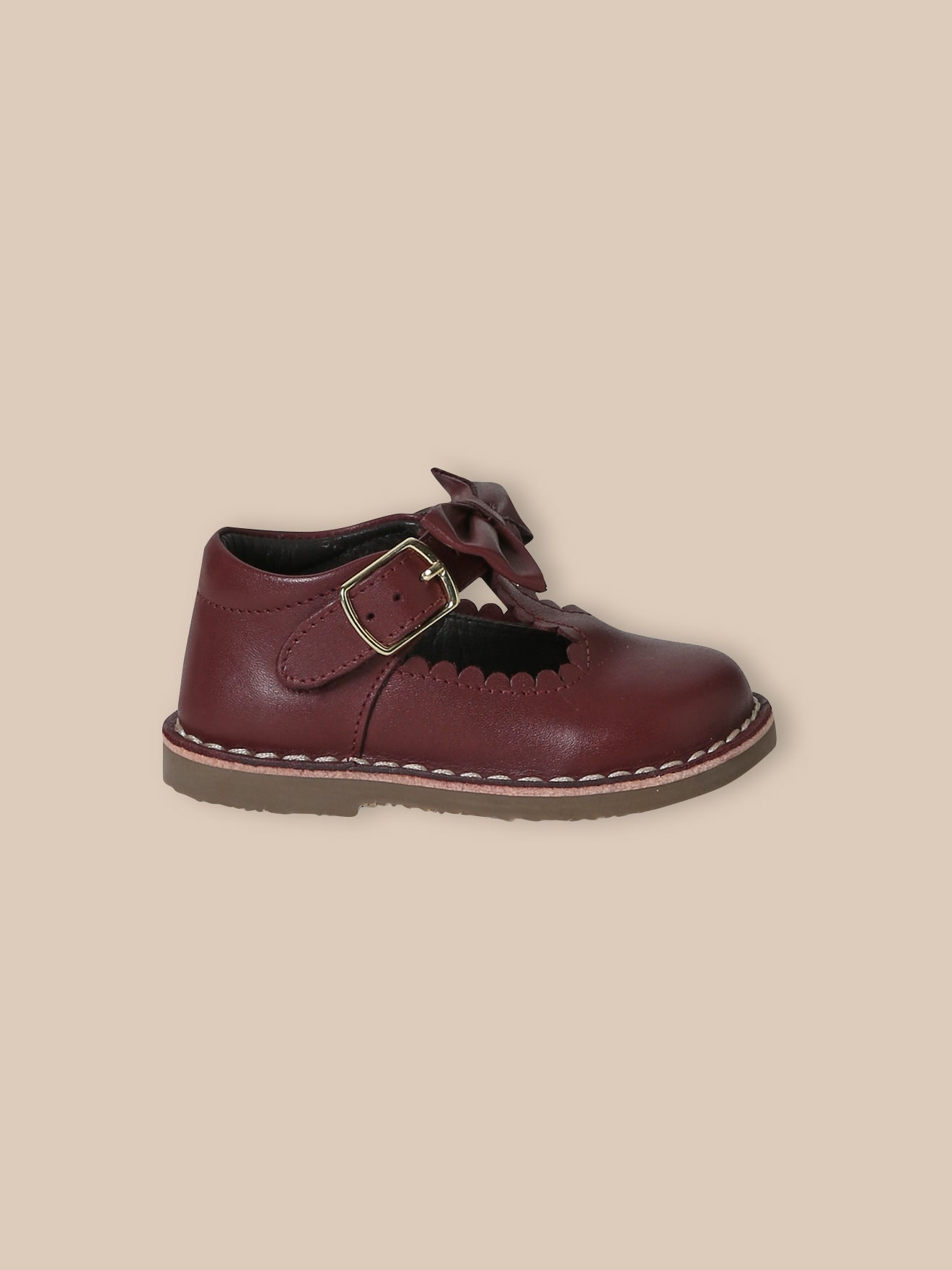 Babyschoenen in saloméstijl met strikje