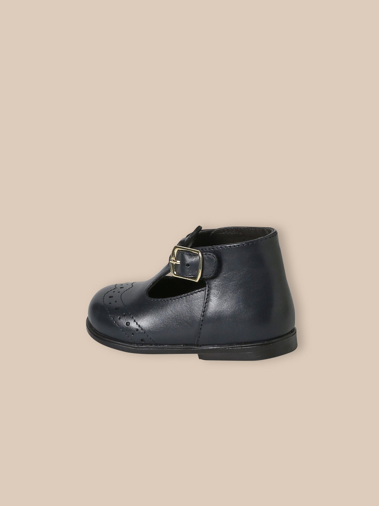 Leren babyschoenen in saloméstijl