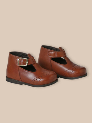 Leren babyschoenen in saloméstijl