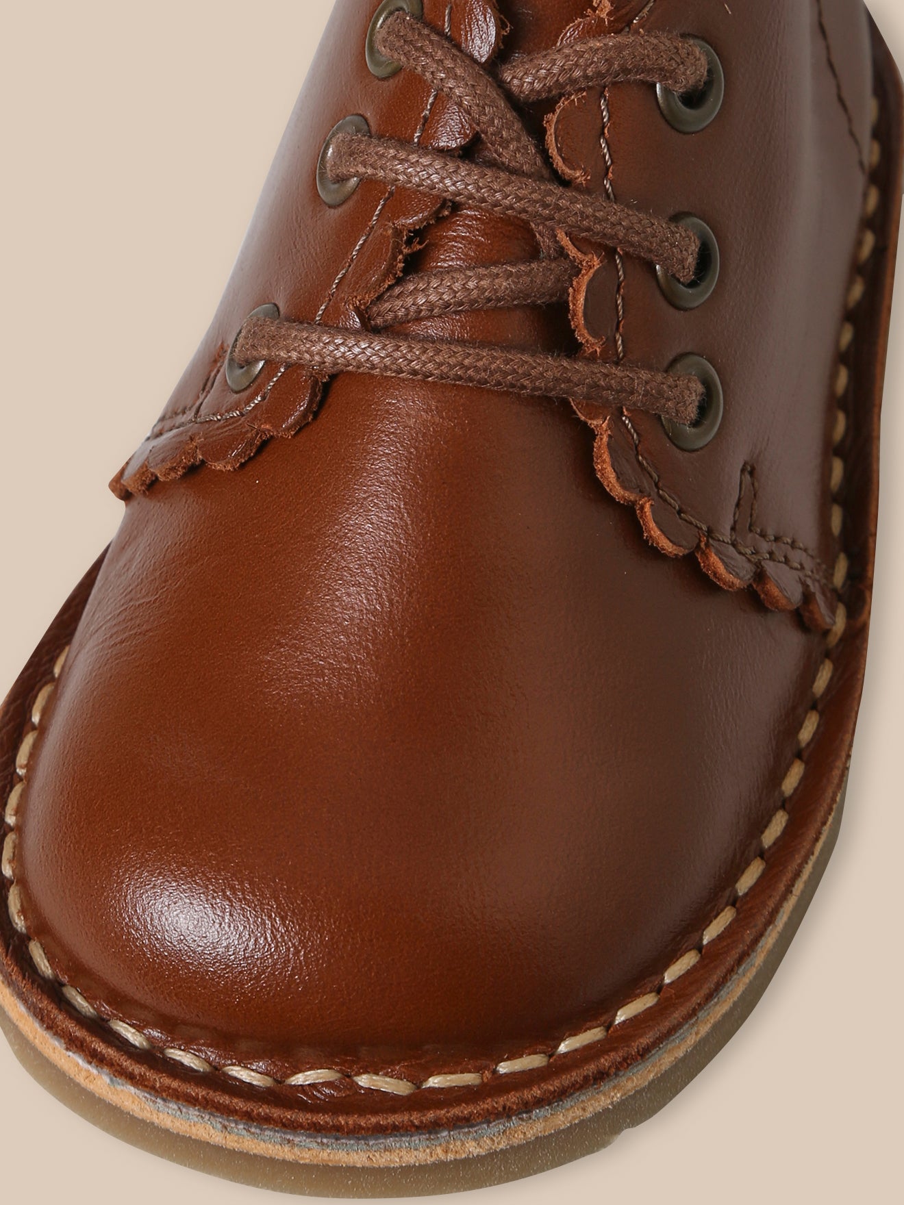Geschulpte babybottines in leer