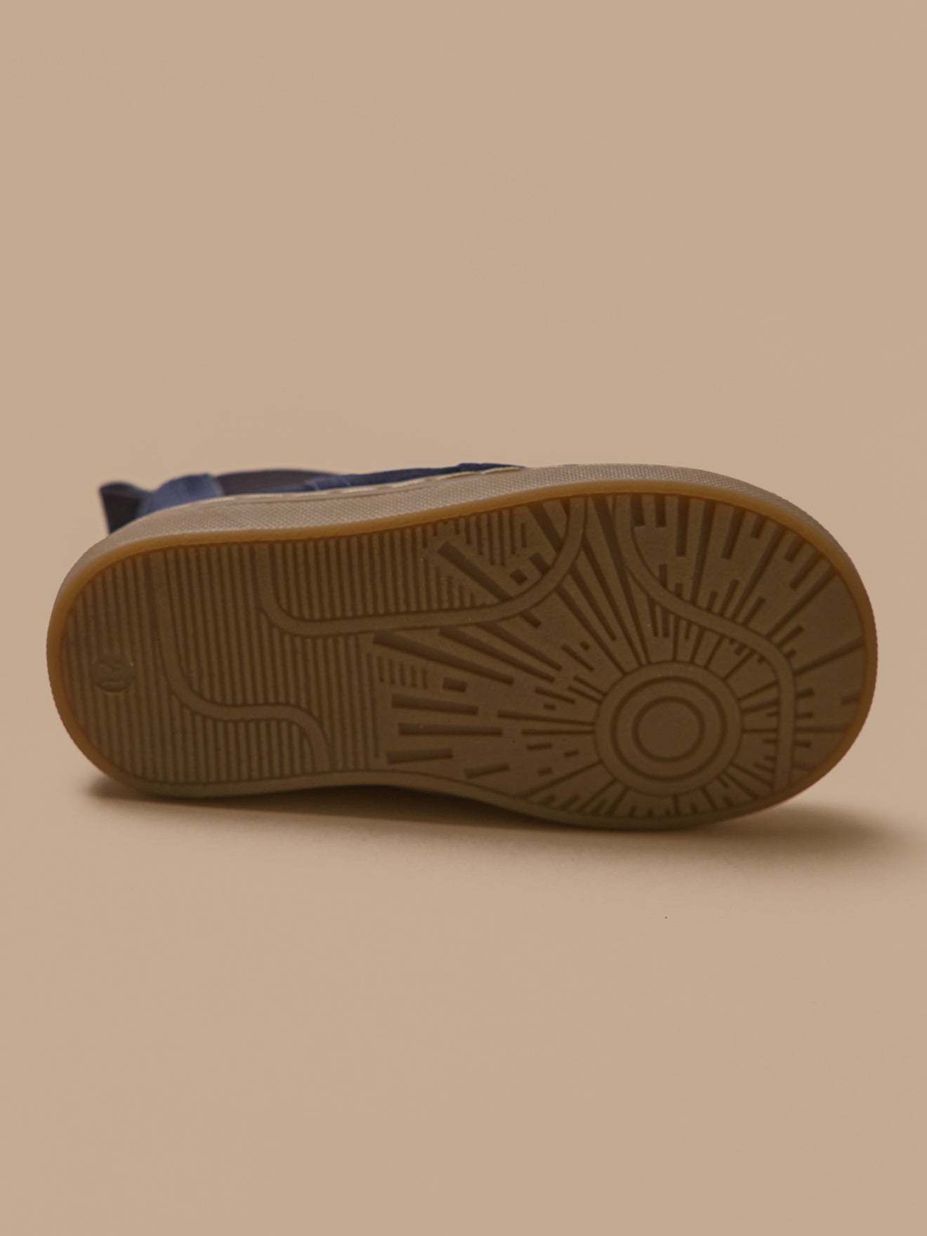 Leren babyboots met perforaties