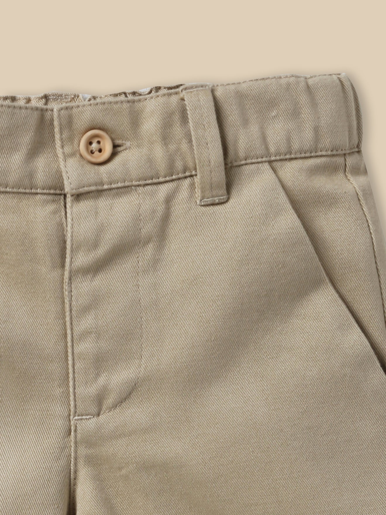 Chino fit babyshort