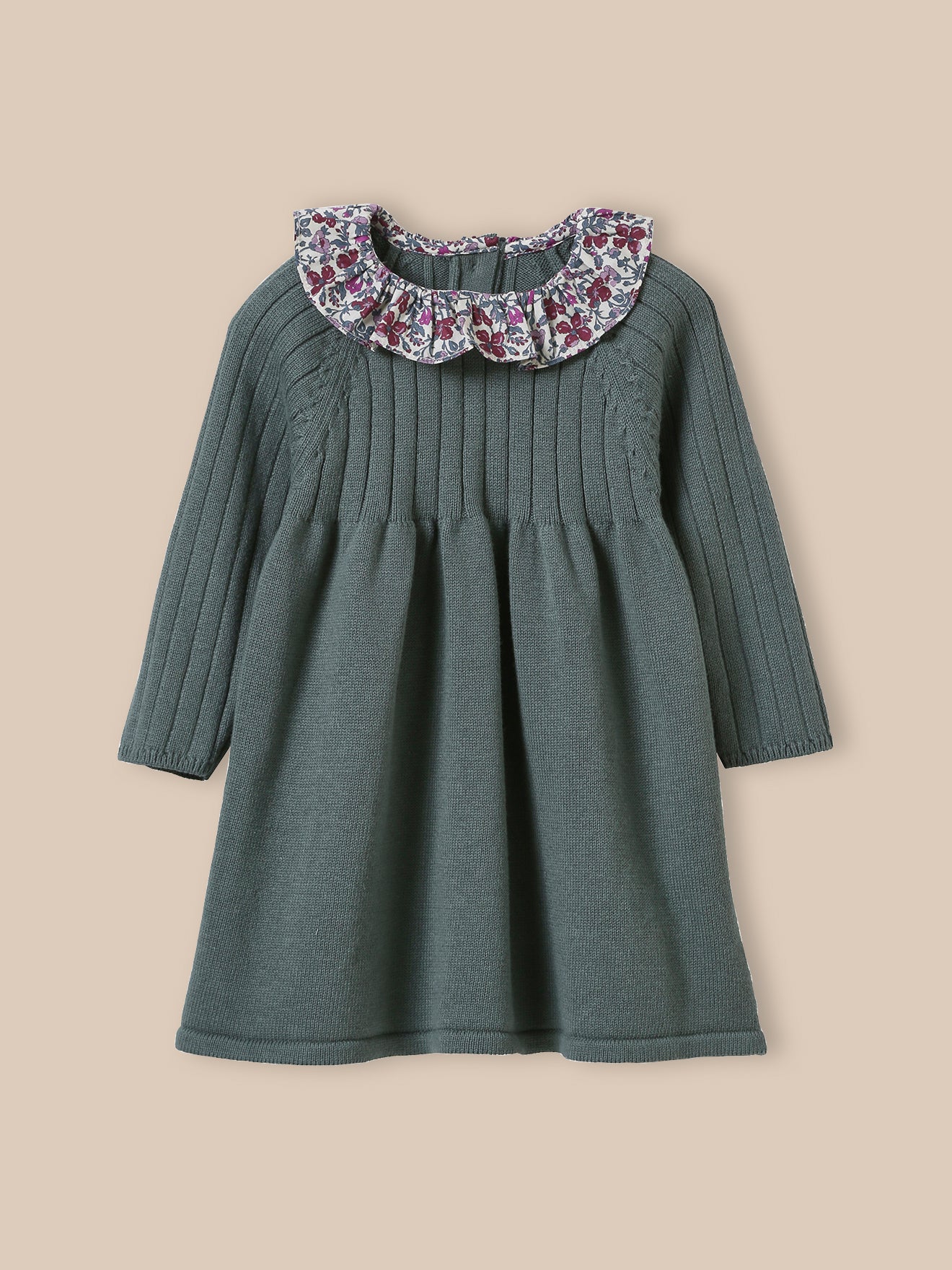 Gebreide babyjurk met kraag in Liberty-stof