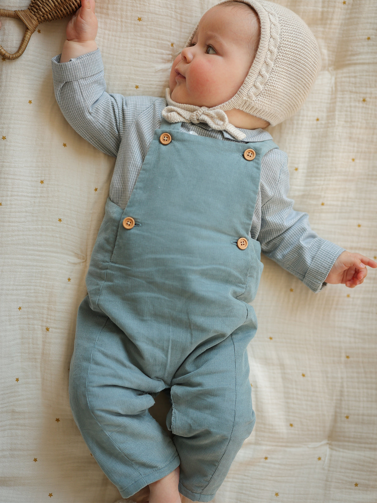 Gewatteerde babysalopette in velours