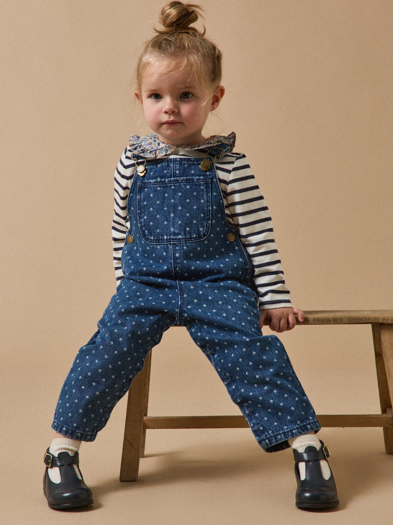 Bedrukte babysalopette in jeans