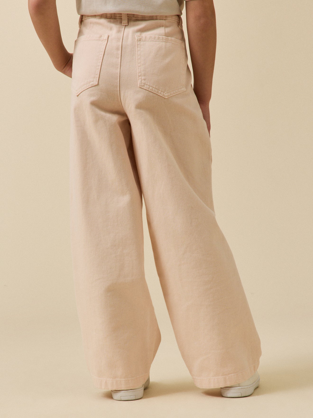 Wijde meisjesbroek in gekleurd denim - Junior collectie