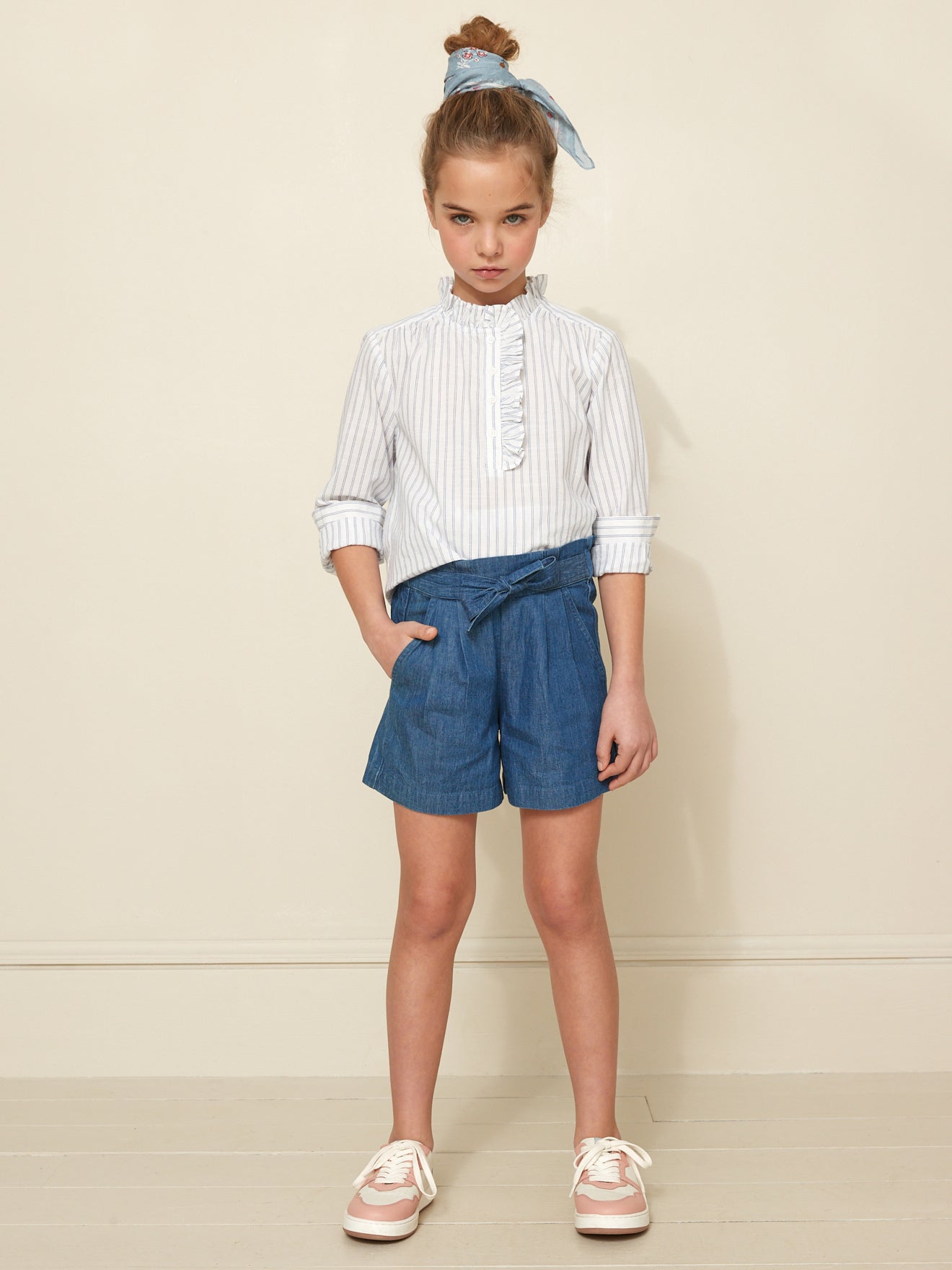 Meisjesshort in light denim