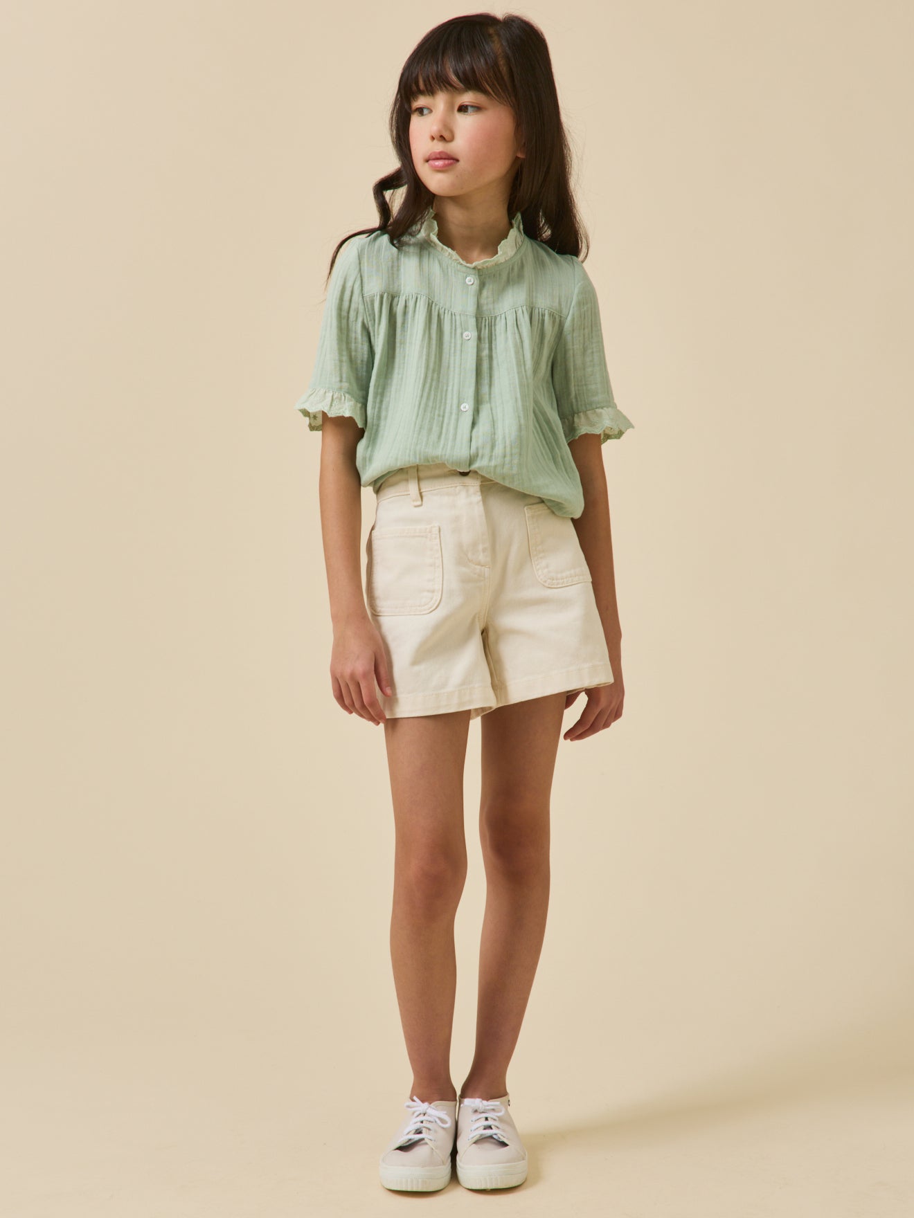 Meisjesshort in gekleurd denim