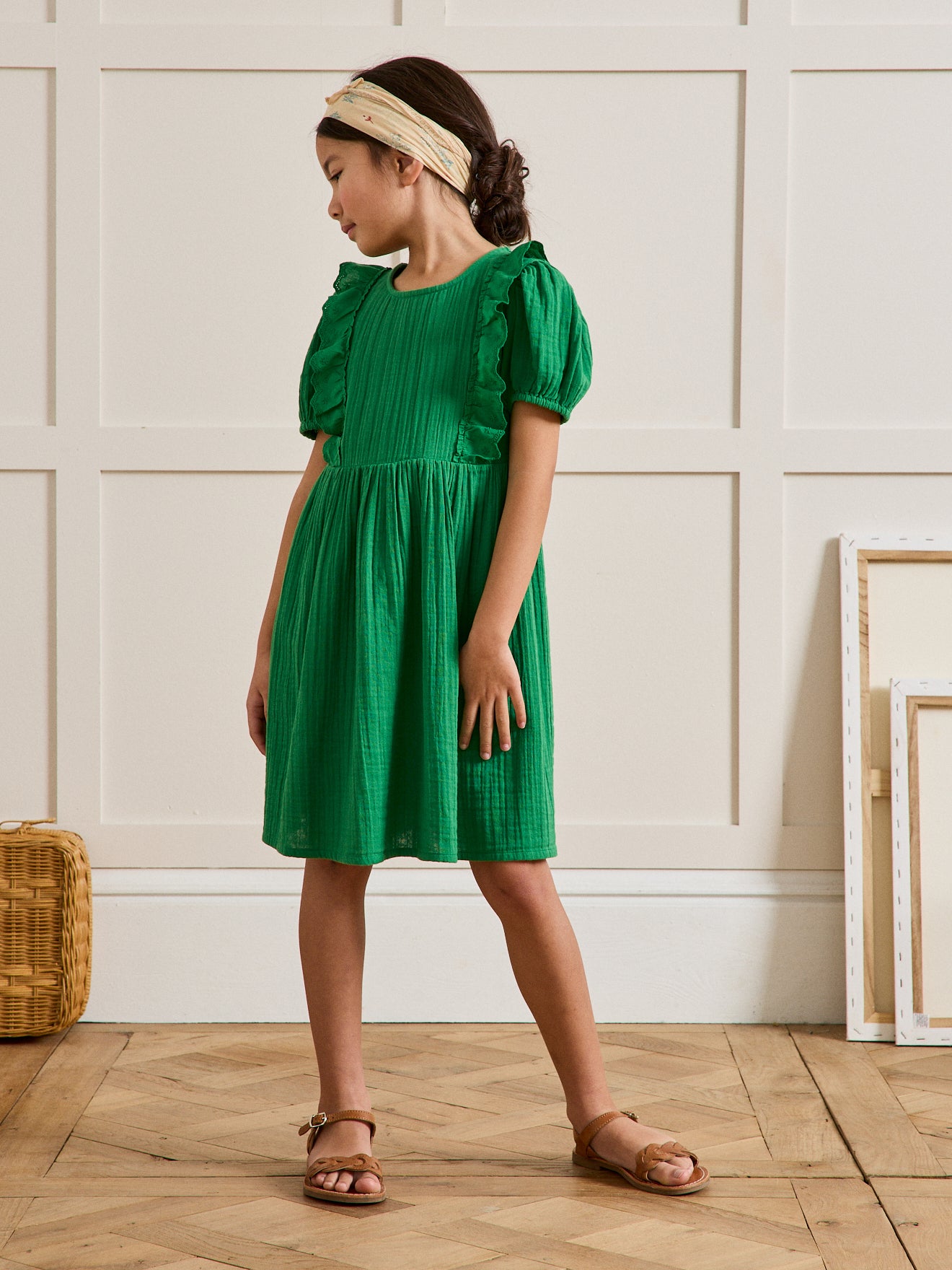 Meisjesjurk in biokatoenen tetrastof
