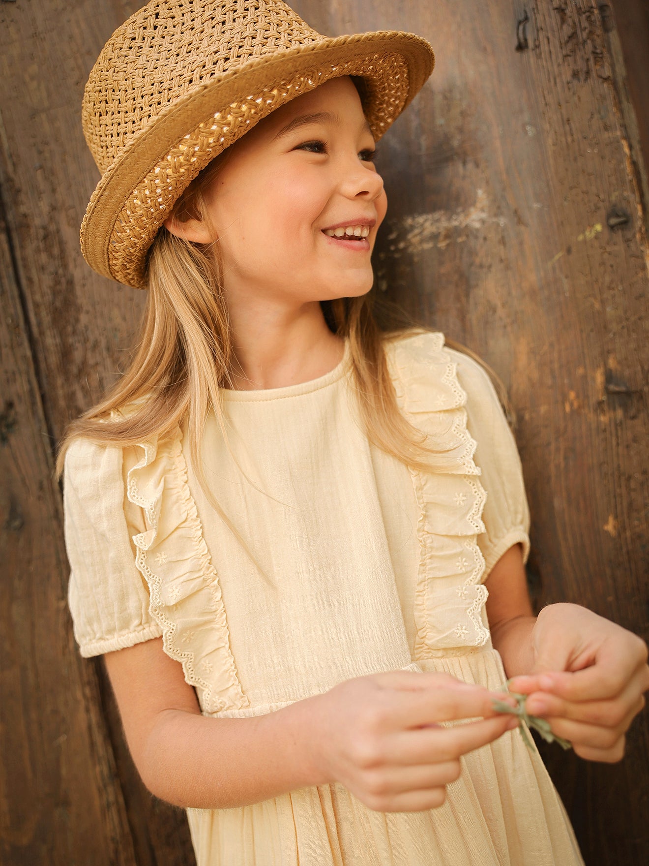 Meisjesjurk in biokatoenen tetrastof