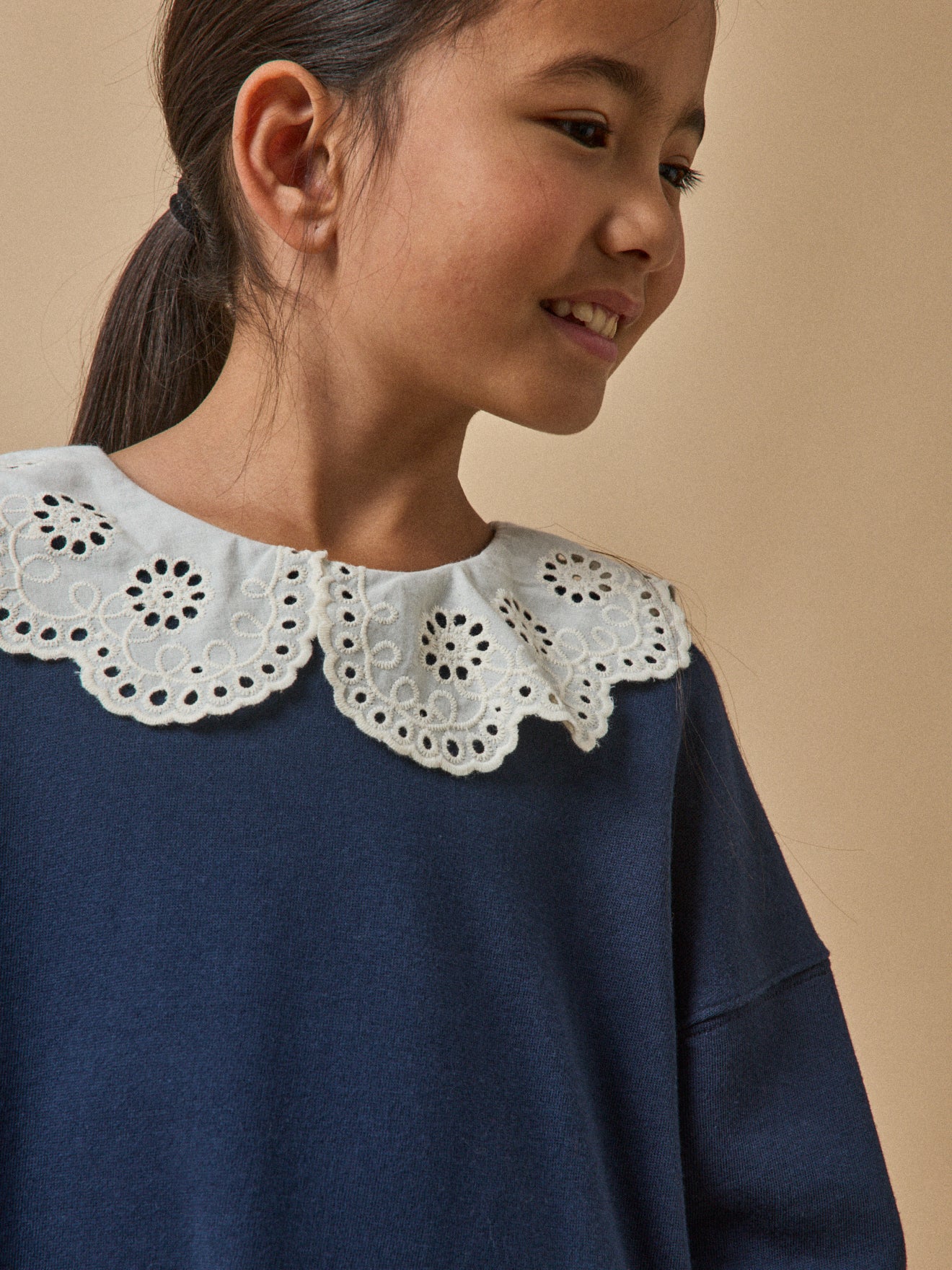 Robe grand col brodé - Coton biologique