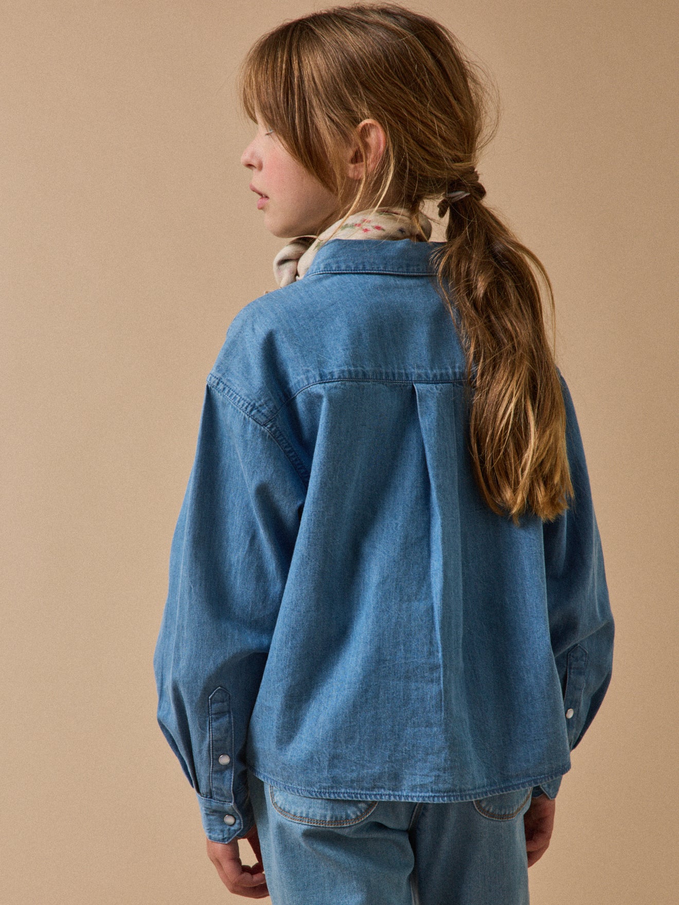 Meisjeshemd in light denim