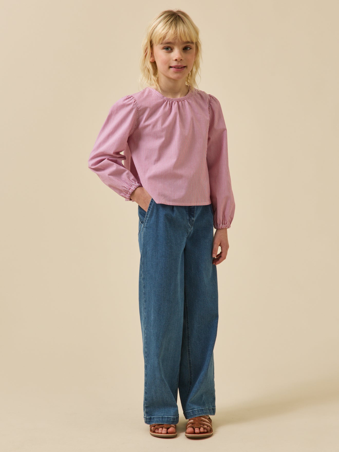 Gestreepte meisjesbloes