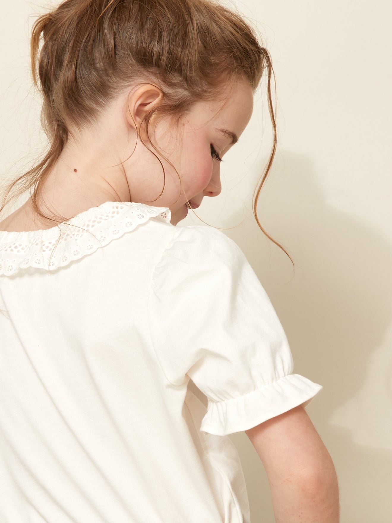 T-shirt Fille col dentelle - Coton Biologique