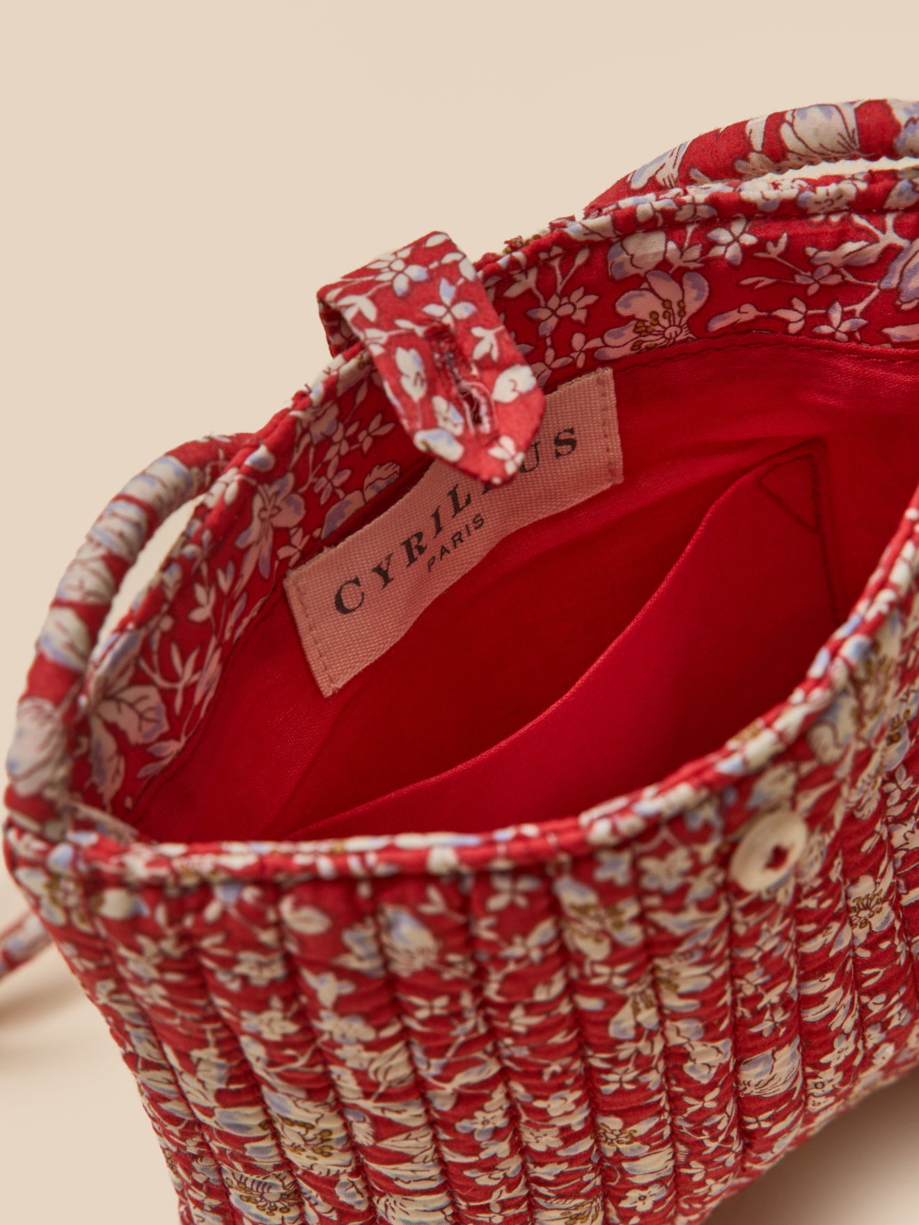 Meisjestasje in Liberty-stof