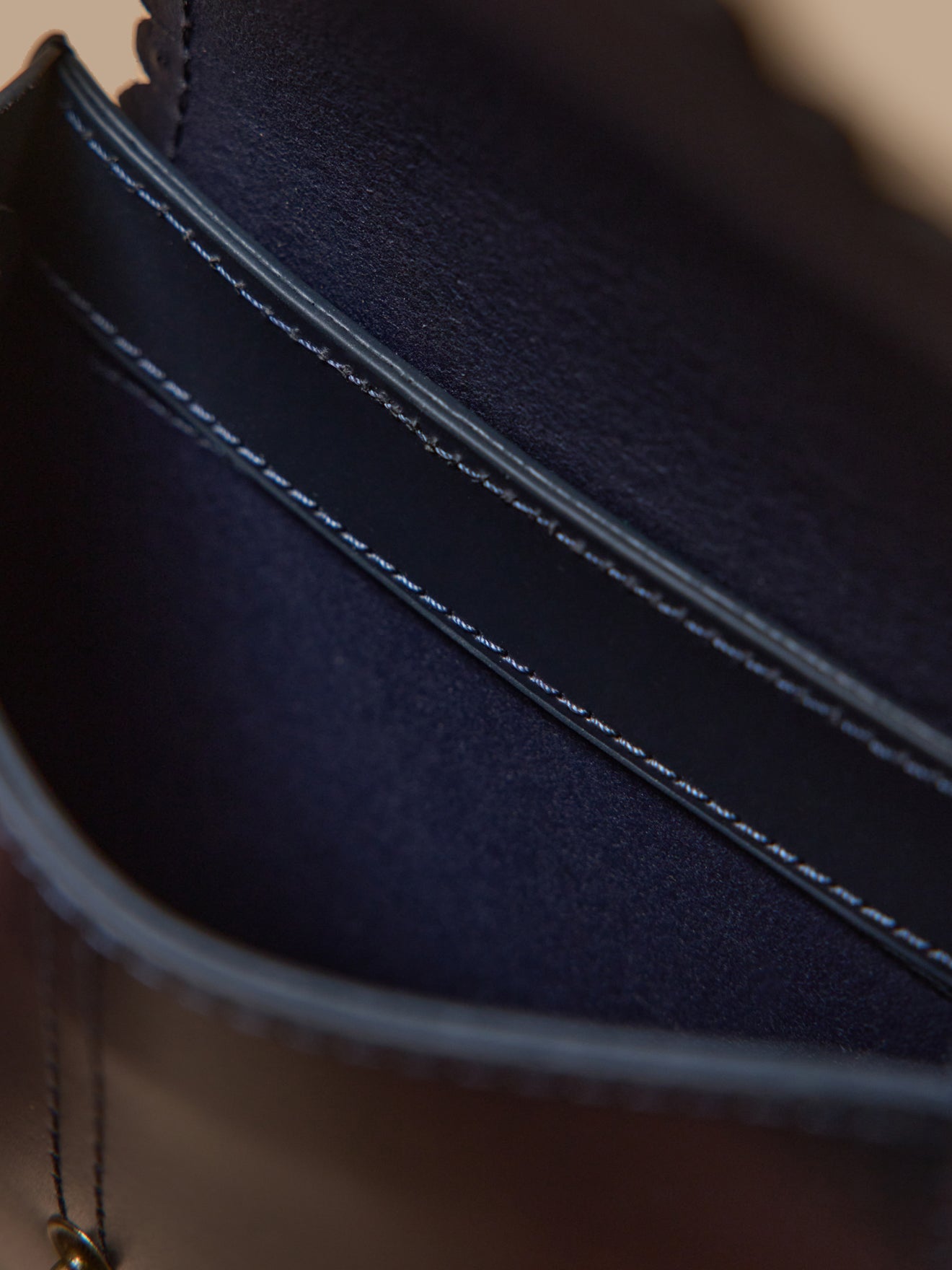Sac écureuil en cuir fille