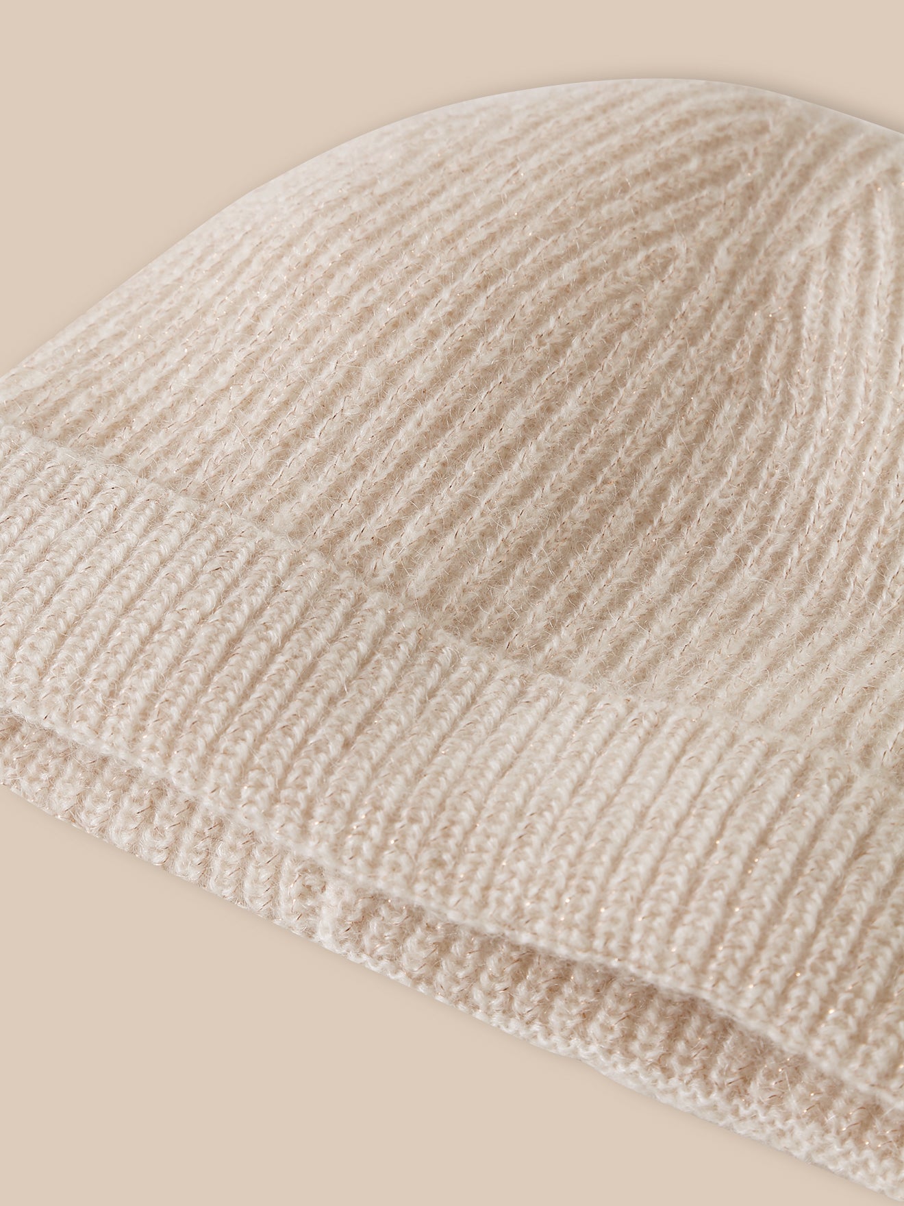 Meisjesmuts in wol en mohair