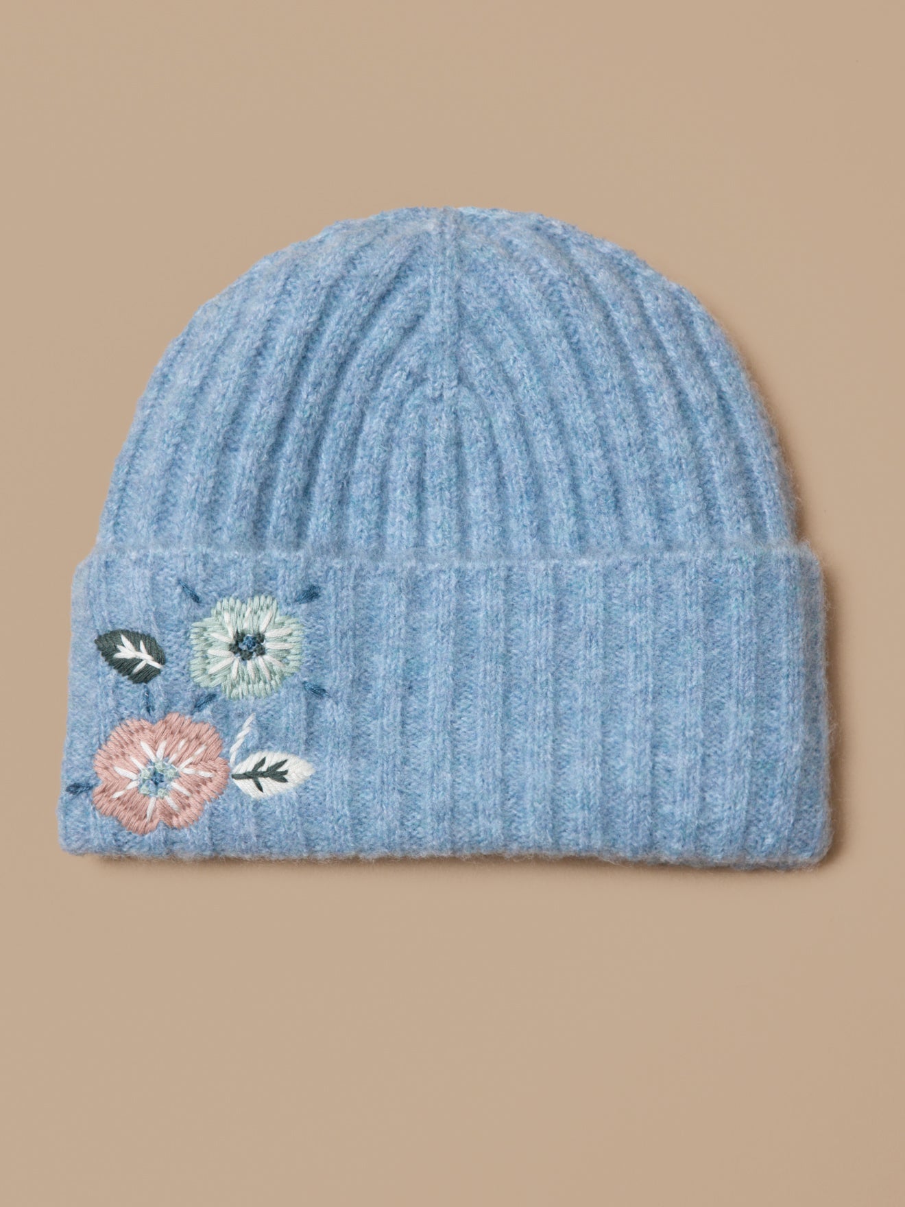 Geborduurde meisjesmuts in ribtricot