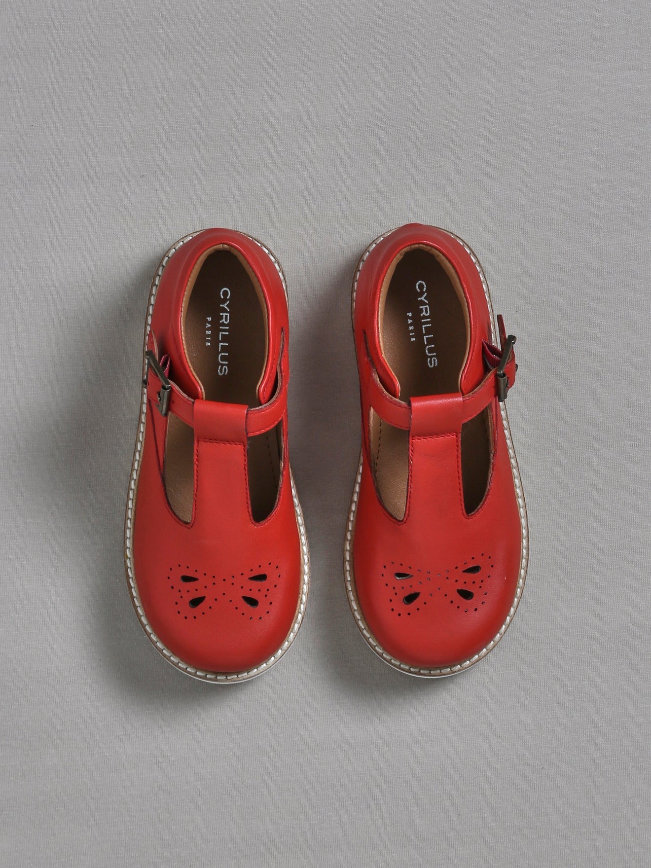 Salomés Fille en cuir