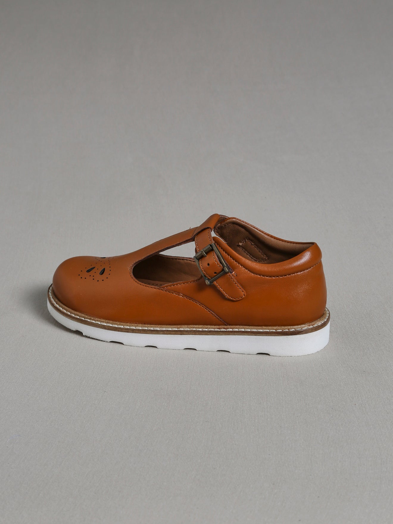 Salomés Fille en cuir