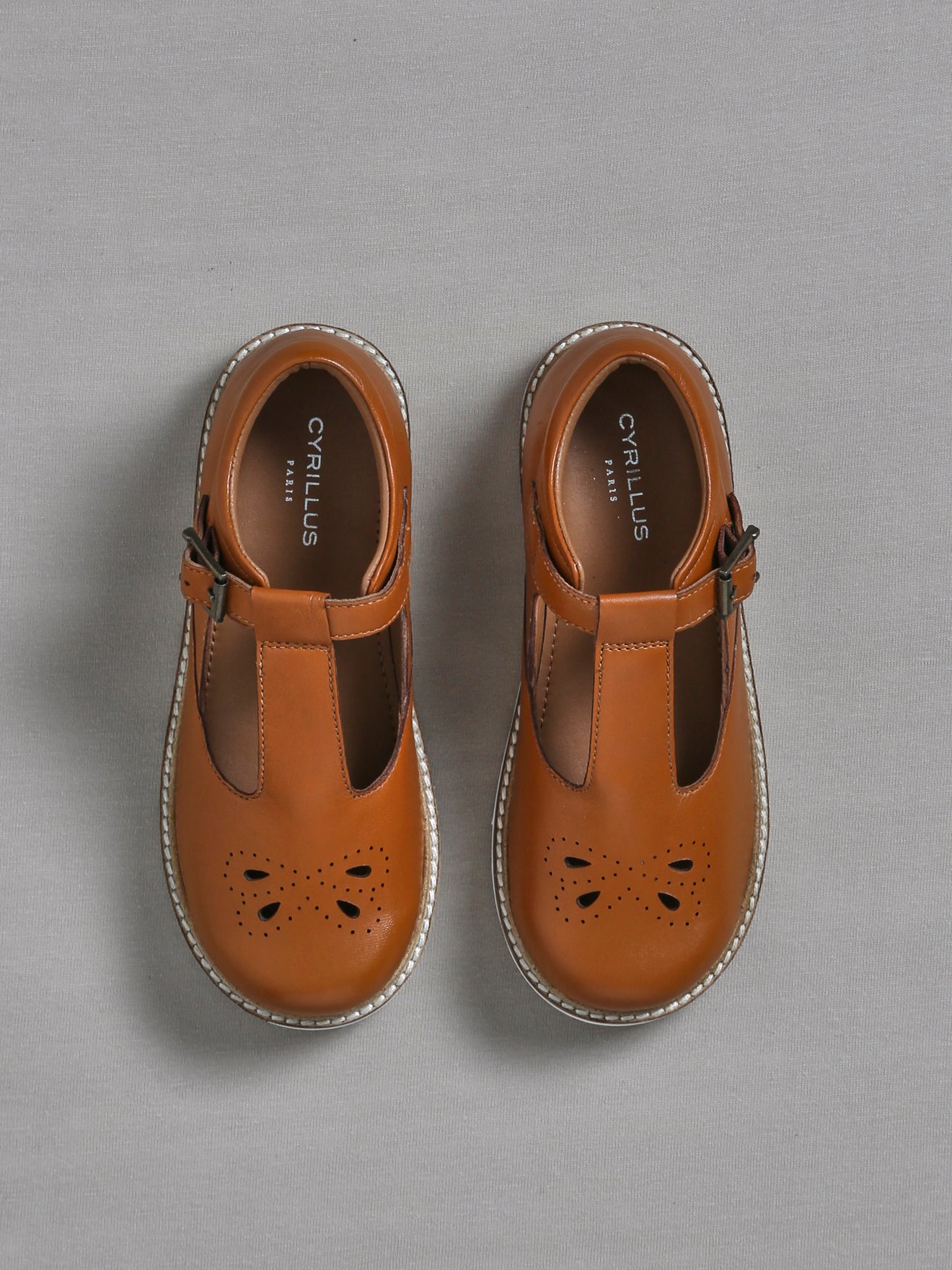 Salomés Fille en cuir