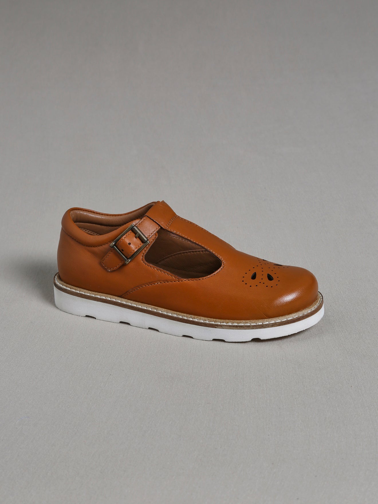 Salomés Fille en cuir
