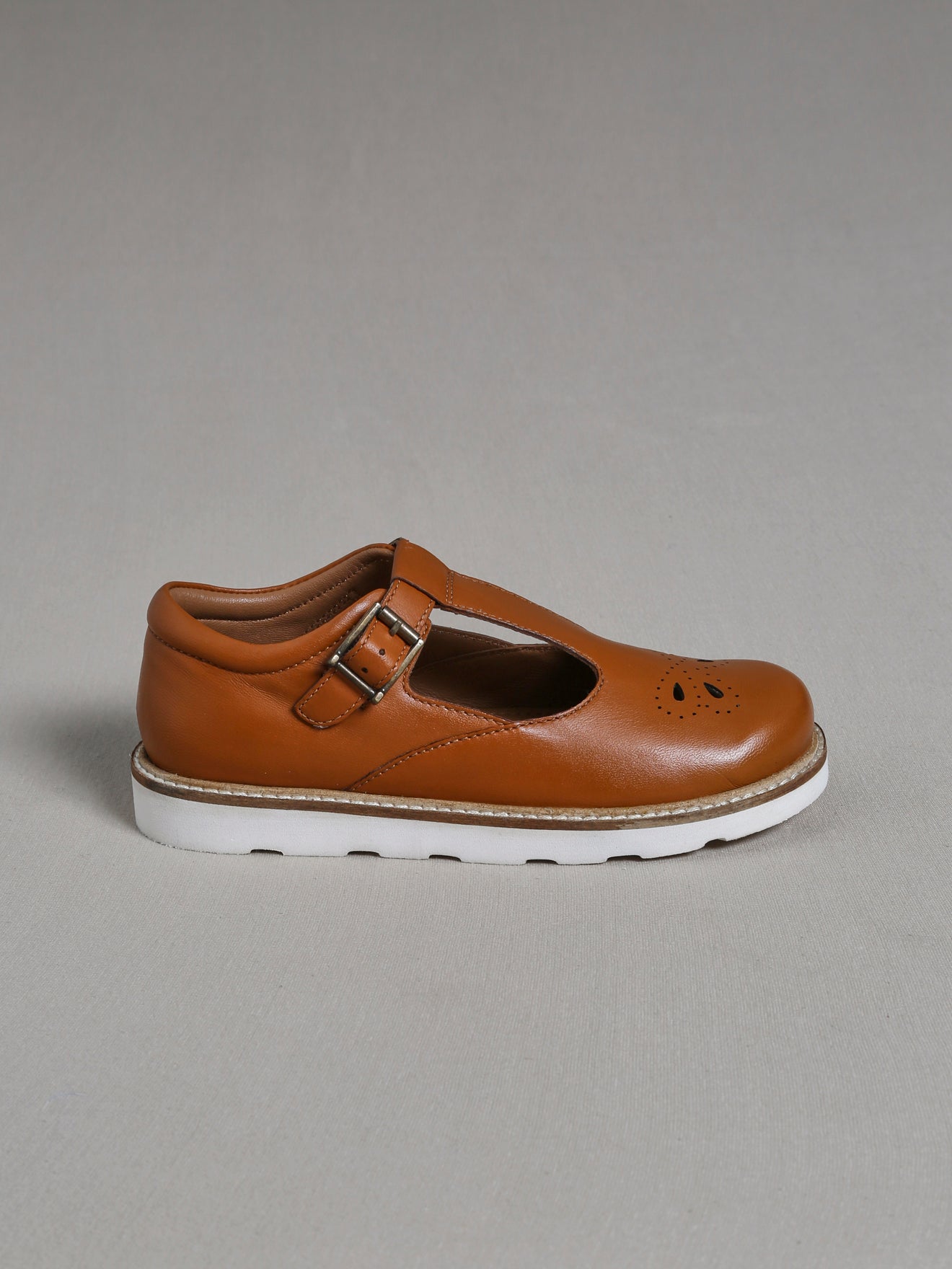 Salomés Fille en cuir