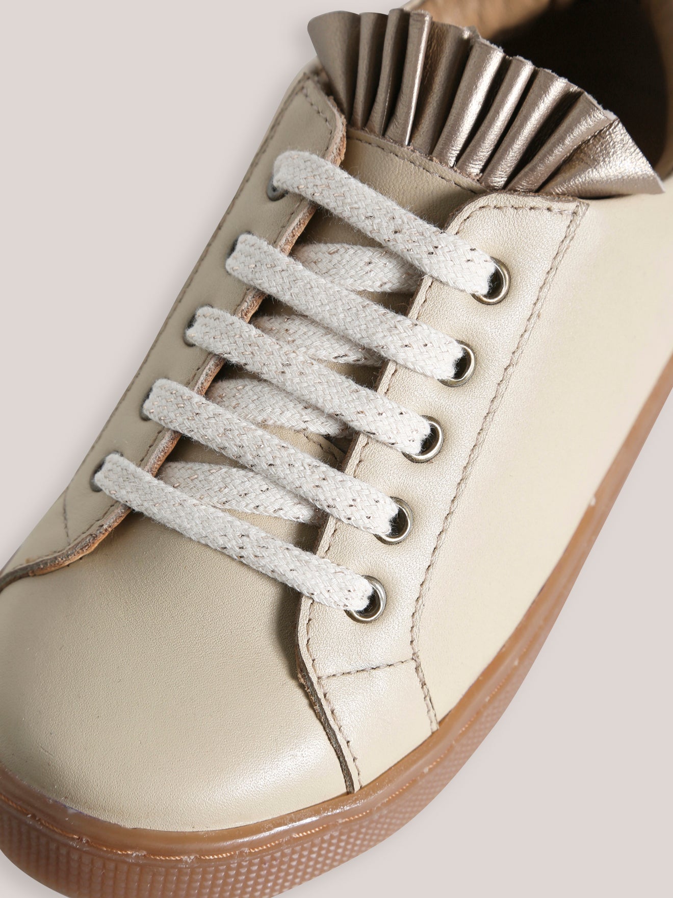 Leren meisjessneakers met ruches