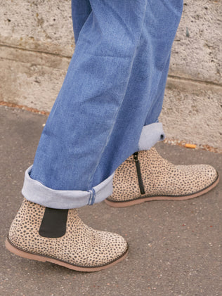 Leren meisjesboots met luipaardmotief