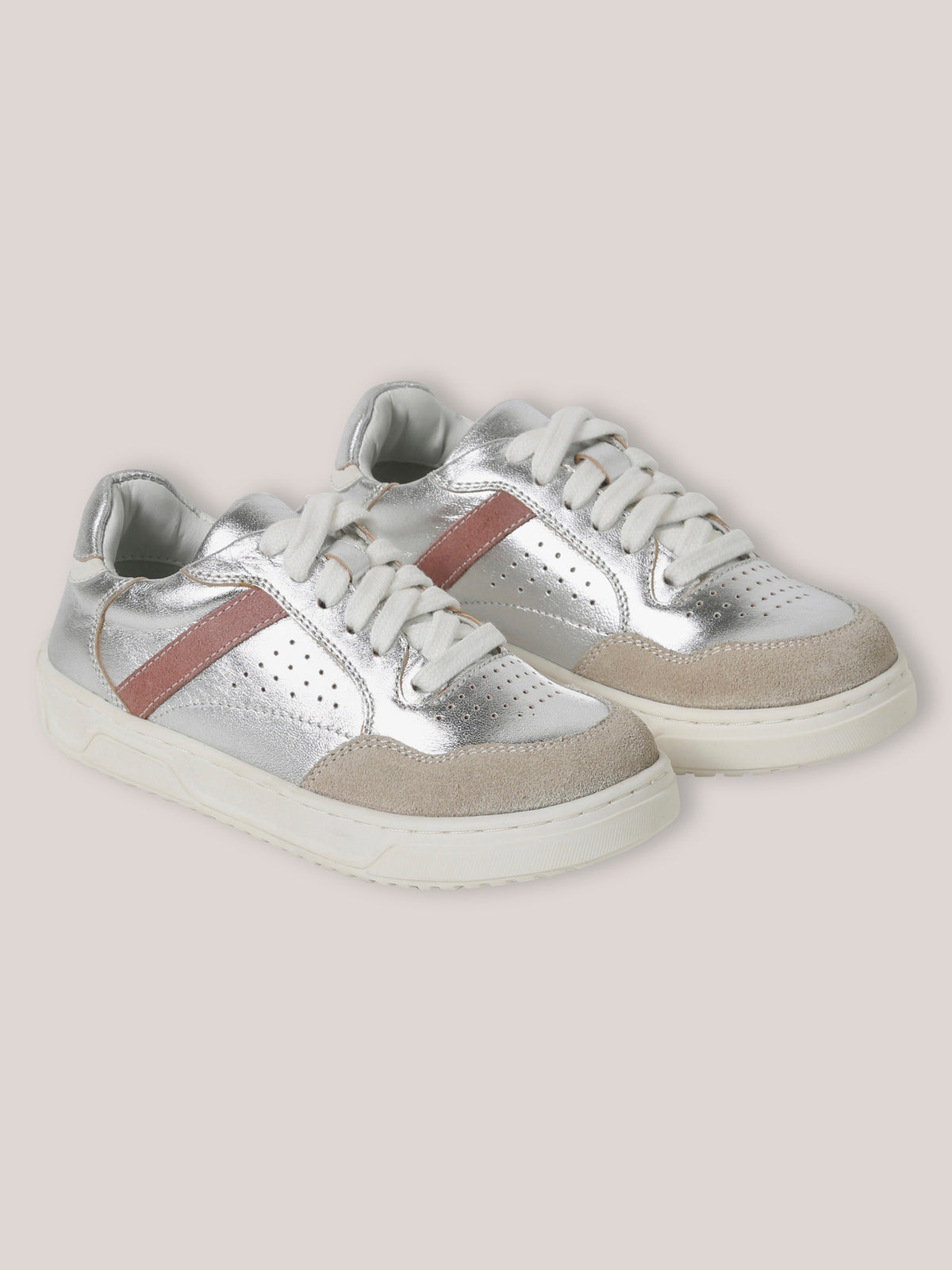 Meisjessneakers in zilverkleurig leer