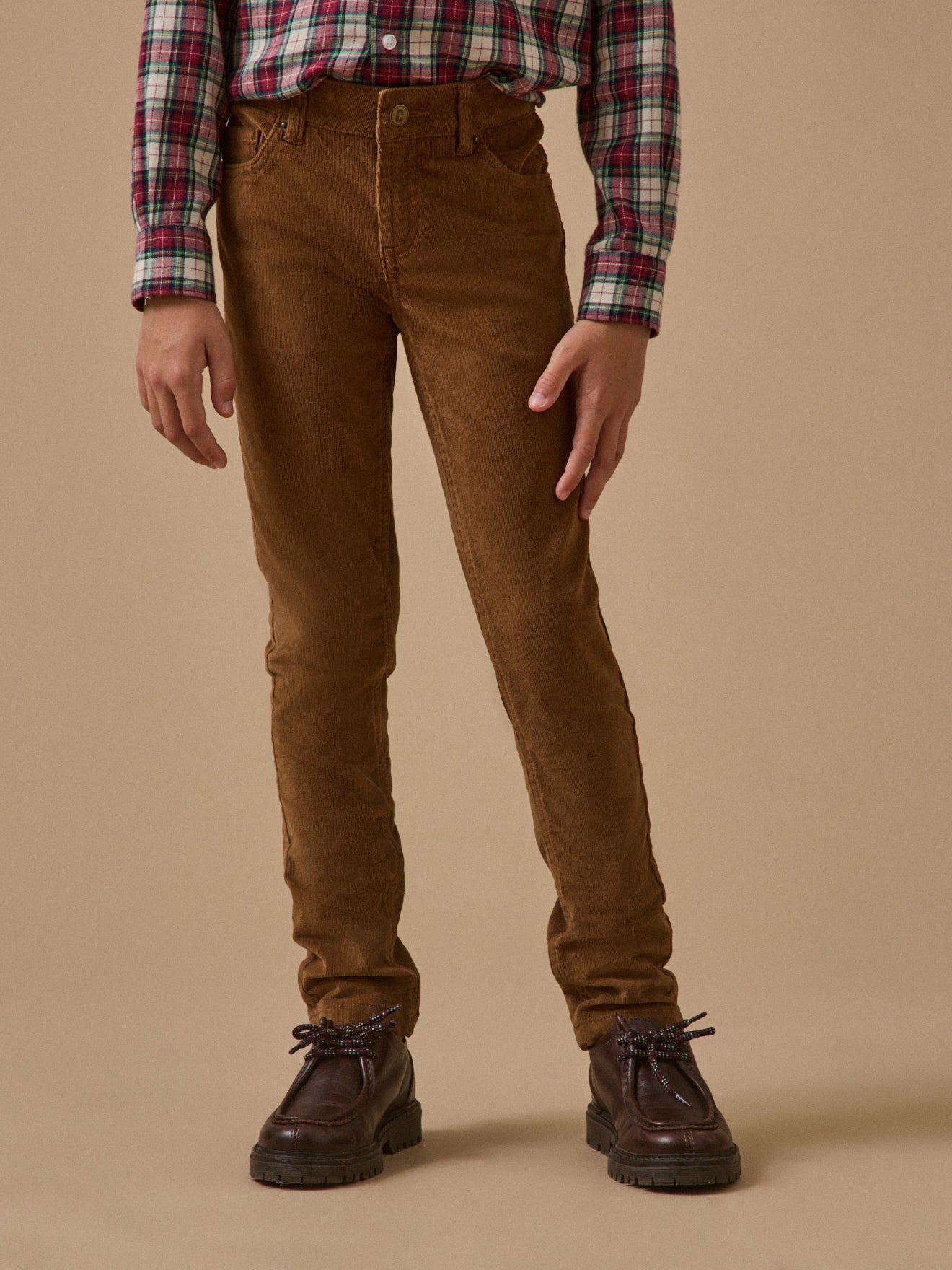 Slim fit jongensbroek in velours