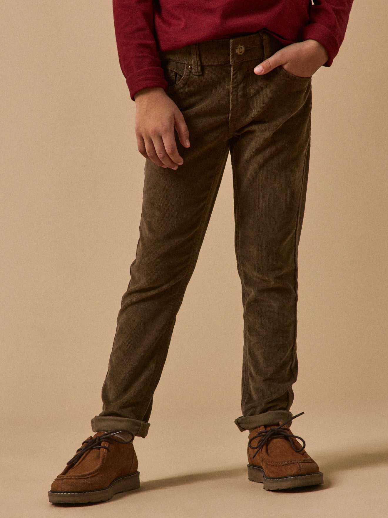 Slim fit jongensbroek in velours