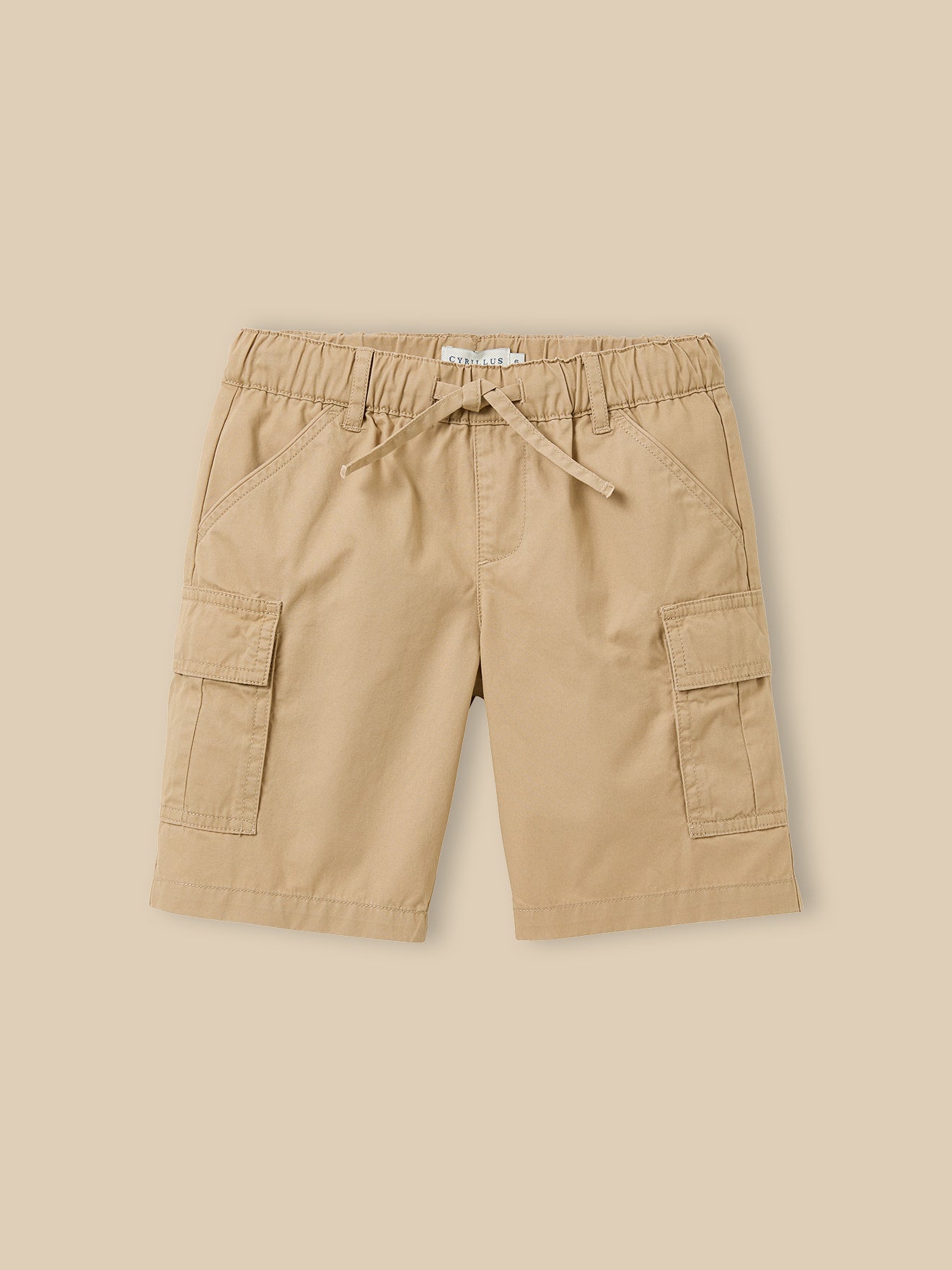 Jongensbermuda in battlestijl