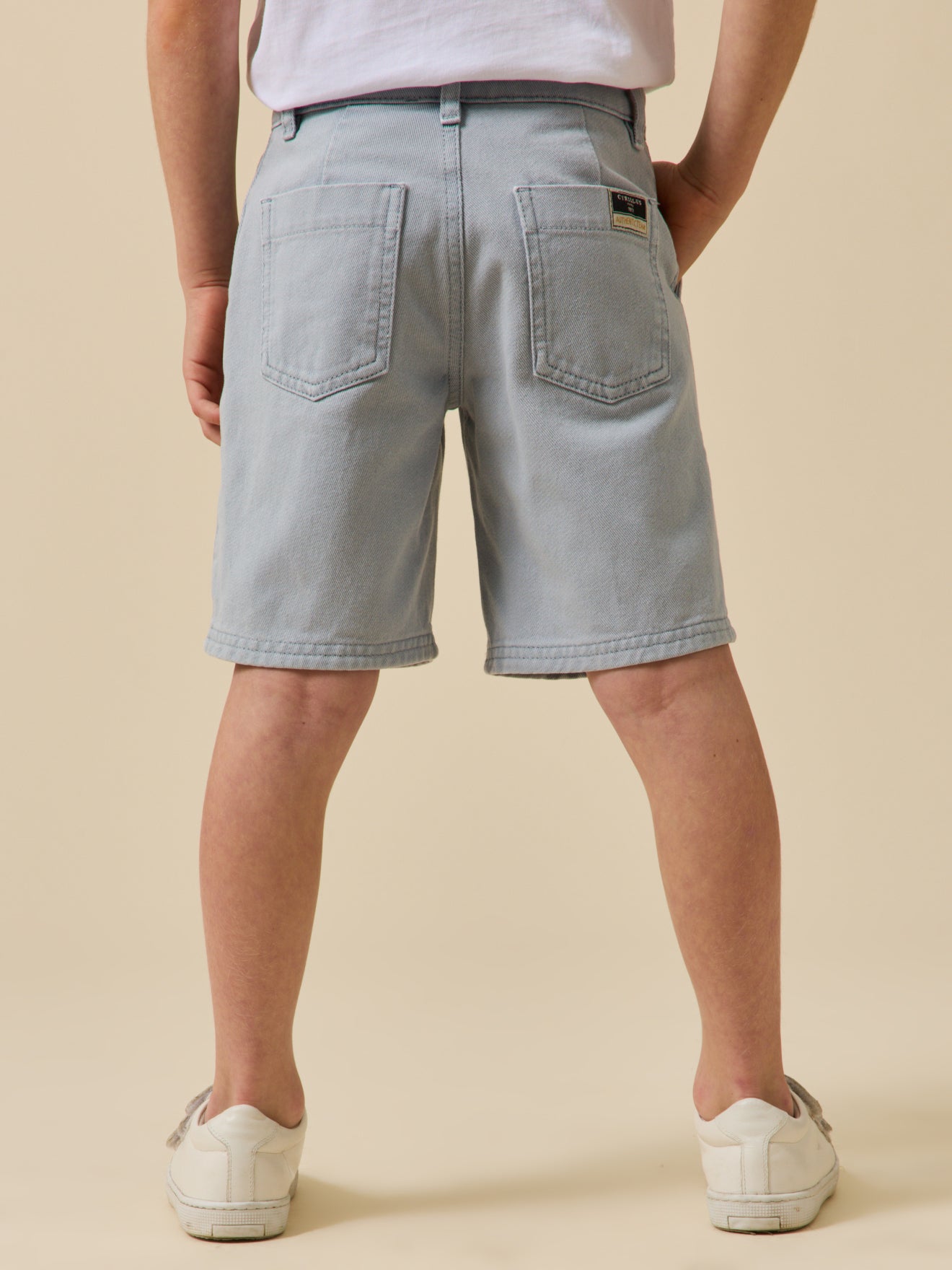 Jongensbermuda in gekleurd denim