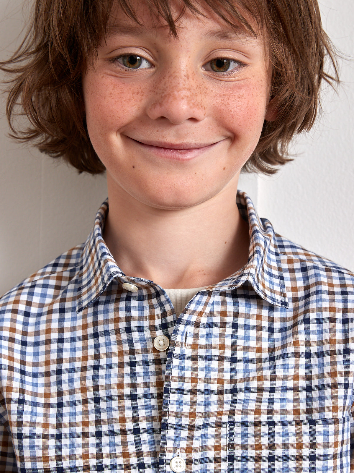 Jongenshemd met veelkleurige vichyruiten