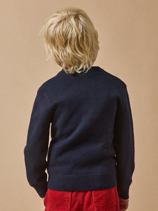 Jongenstrui in sweaterstijl