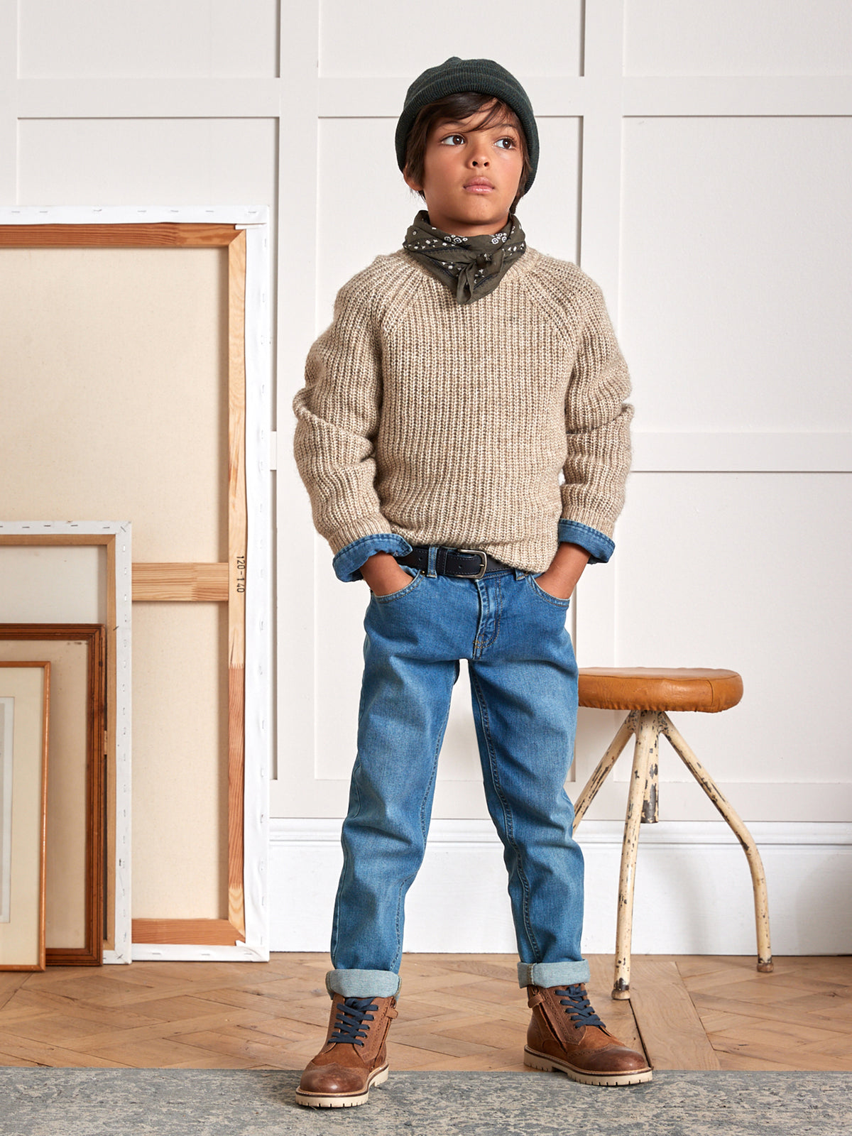 Jongenstrui in pareltricot