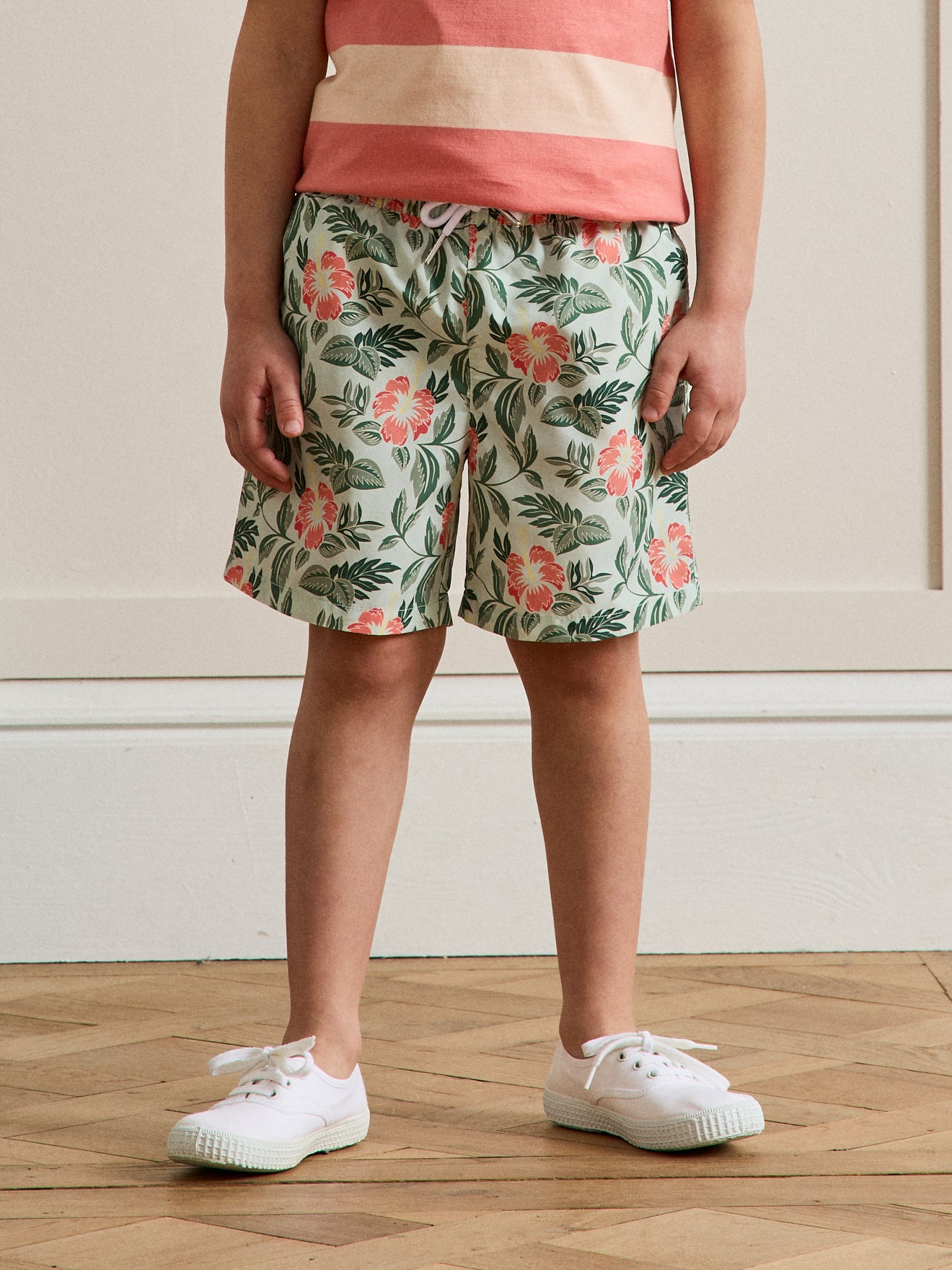 Short imprimé exotique garçon