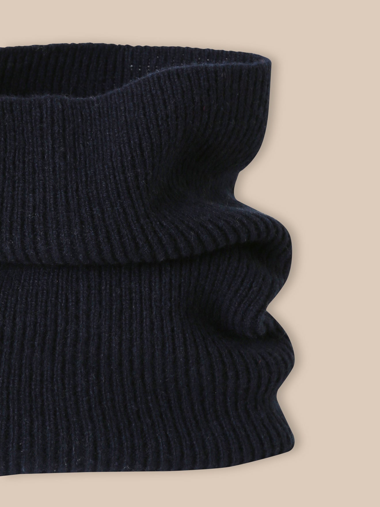 Geribde kindersnood in merinowol