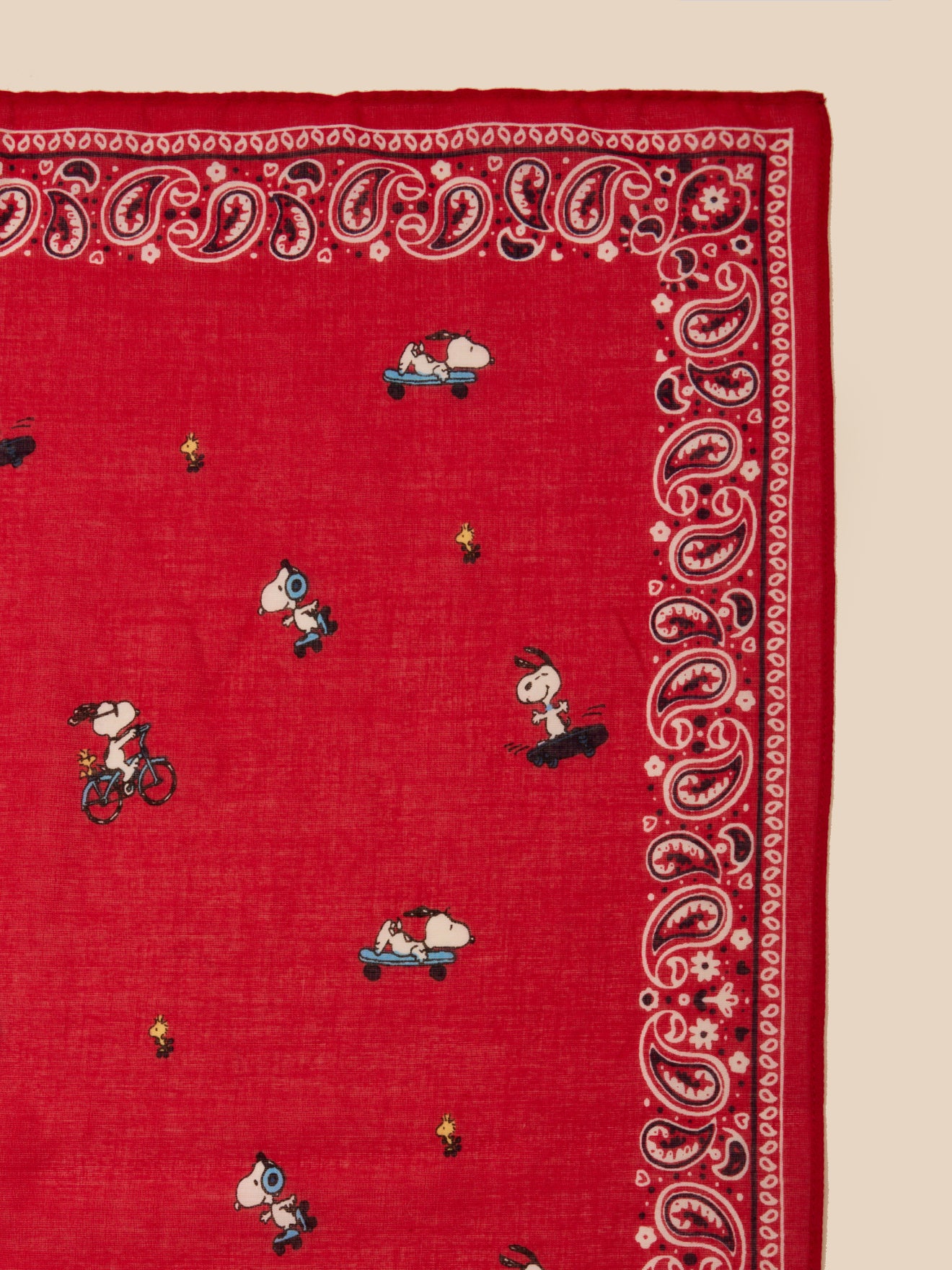 Kinderbandana Cyrillus X Peanuts (TM), Snoopy collectie