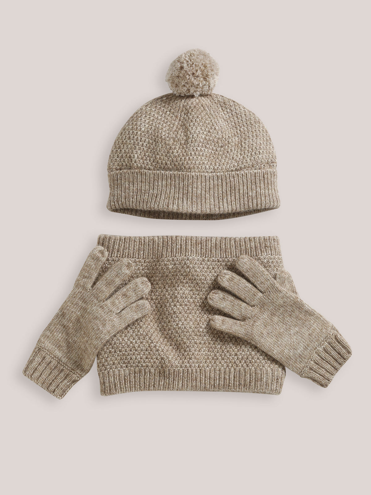 Kindermuts + snood + handschoenen