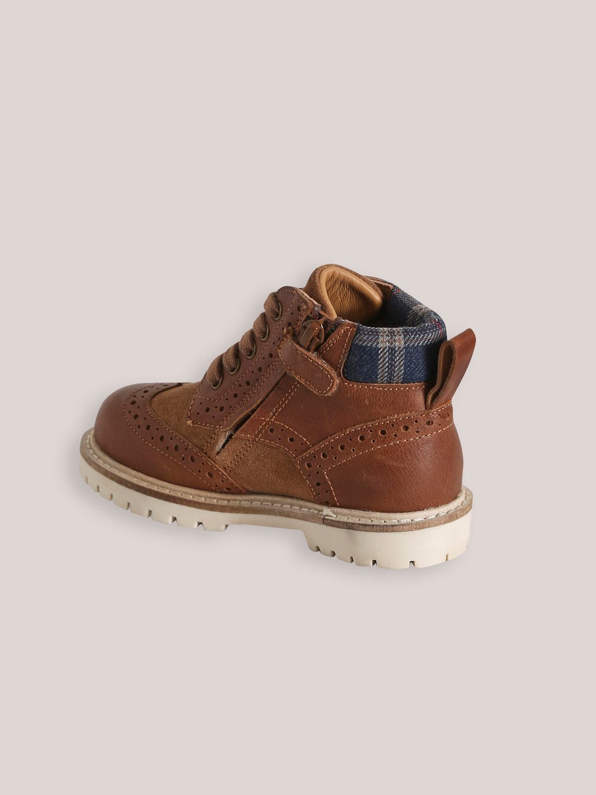 Jongensbottines in leer