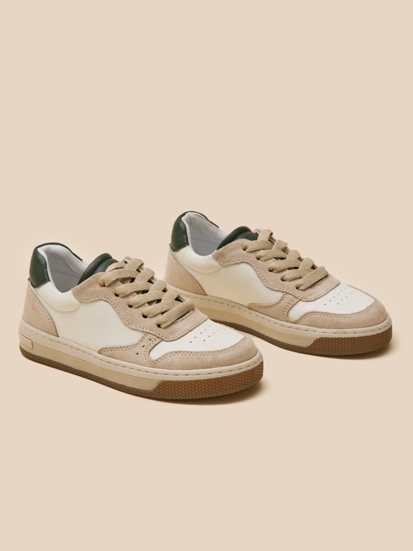 Tweekleurige leren jongenssneakers