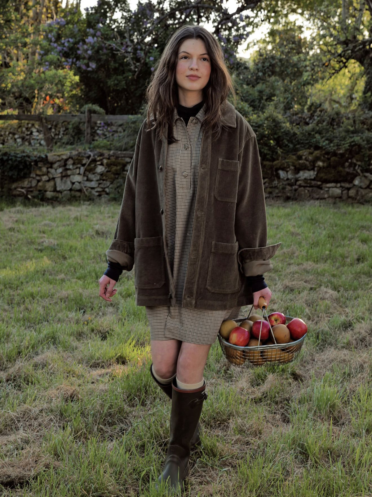 LOOKBOOK_La_Bourgogne_Femme_manteau_cotele