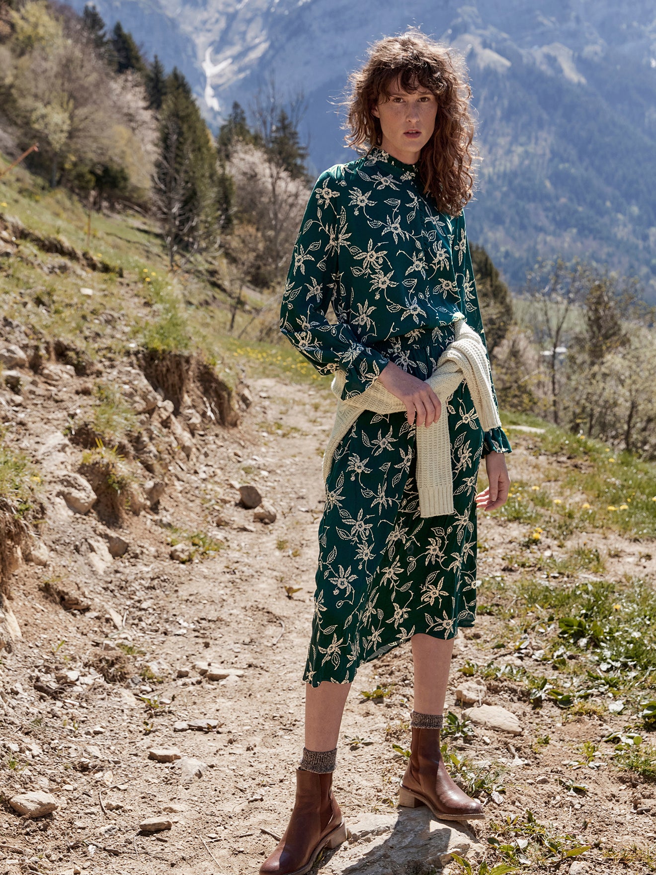 Robe cyrillus on sale