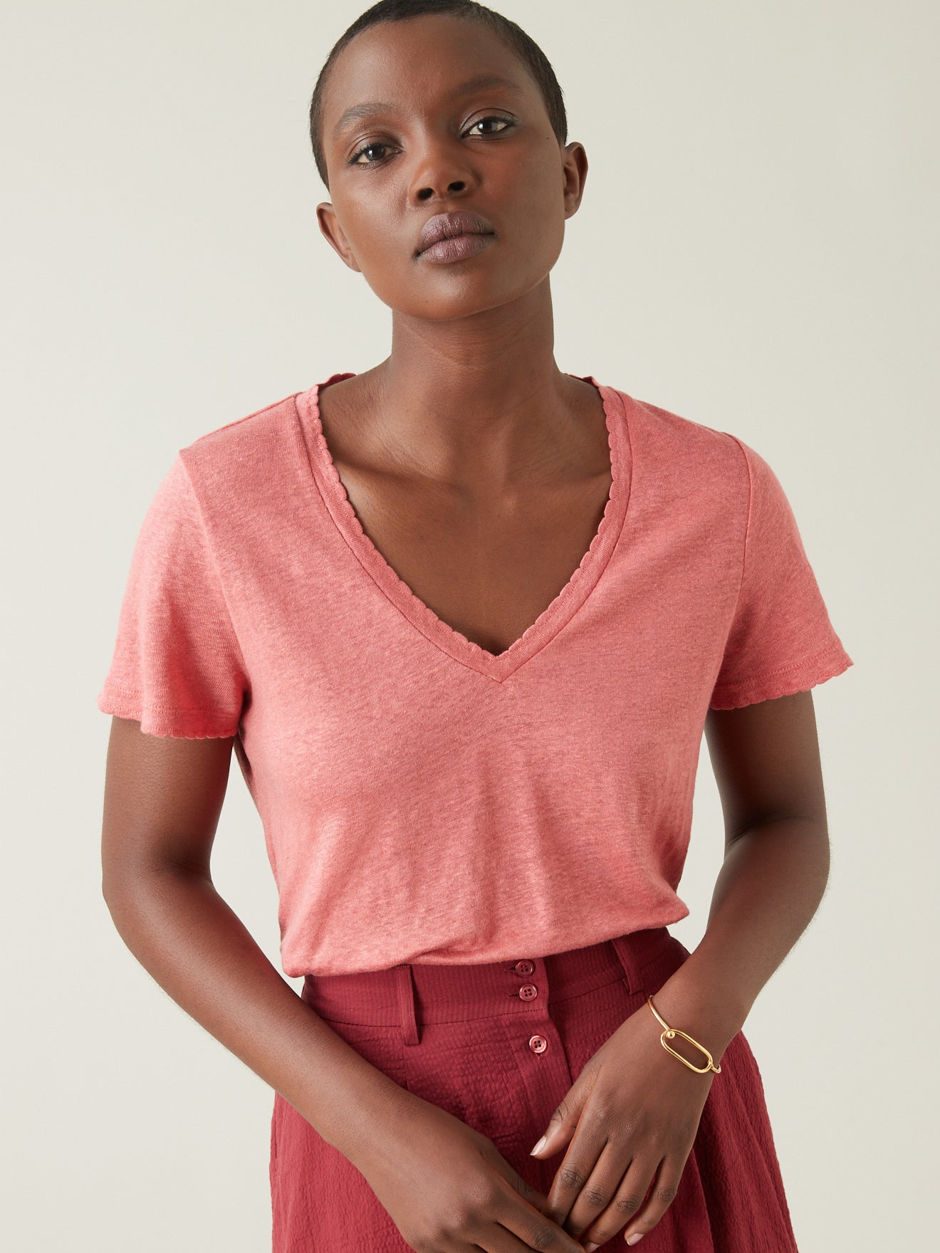Linnen damesshirt met V-hals