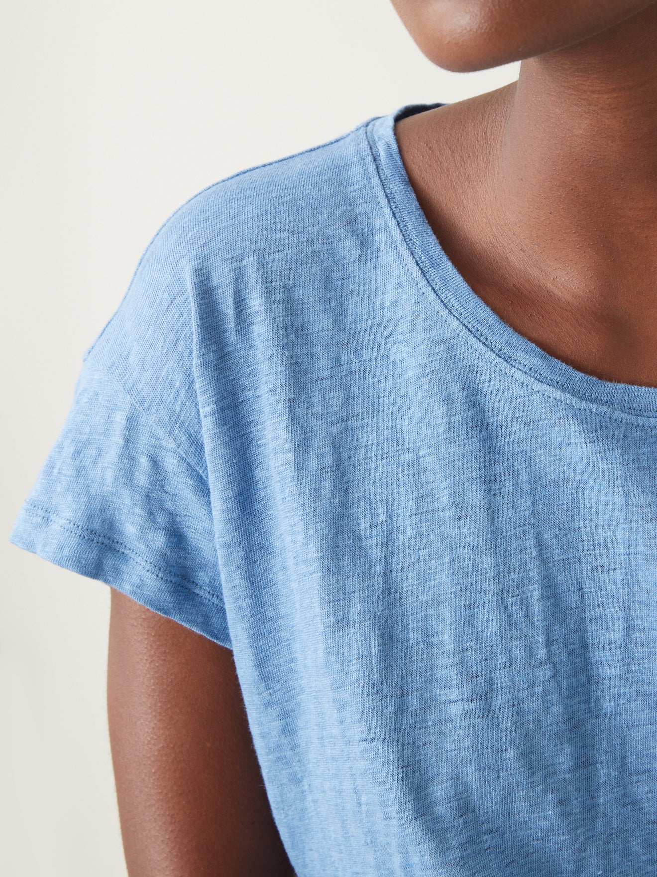 Linnen damesshirt met ronde hals